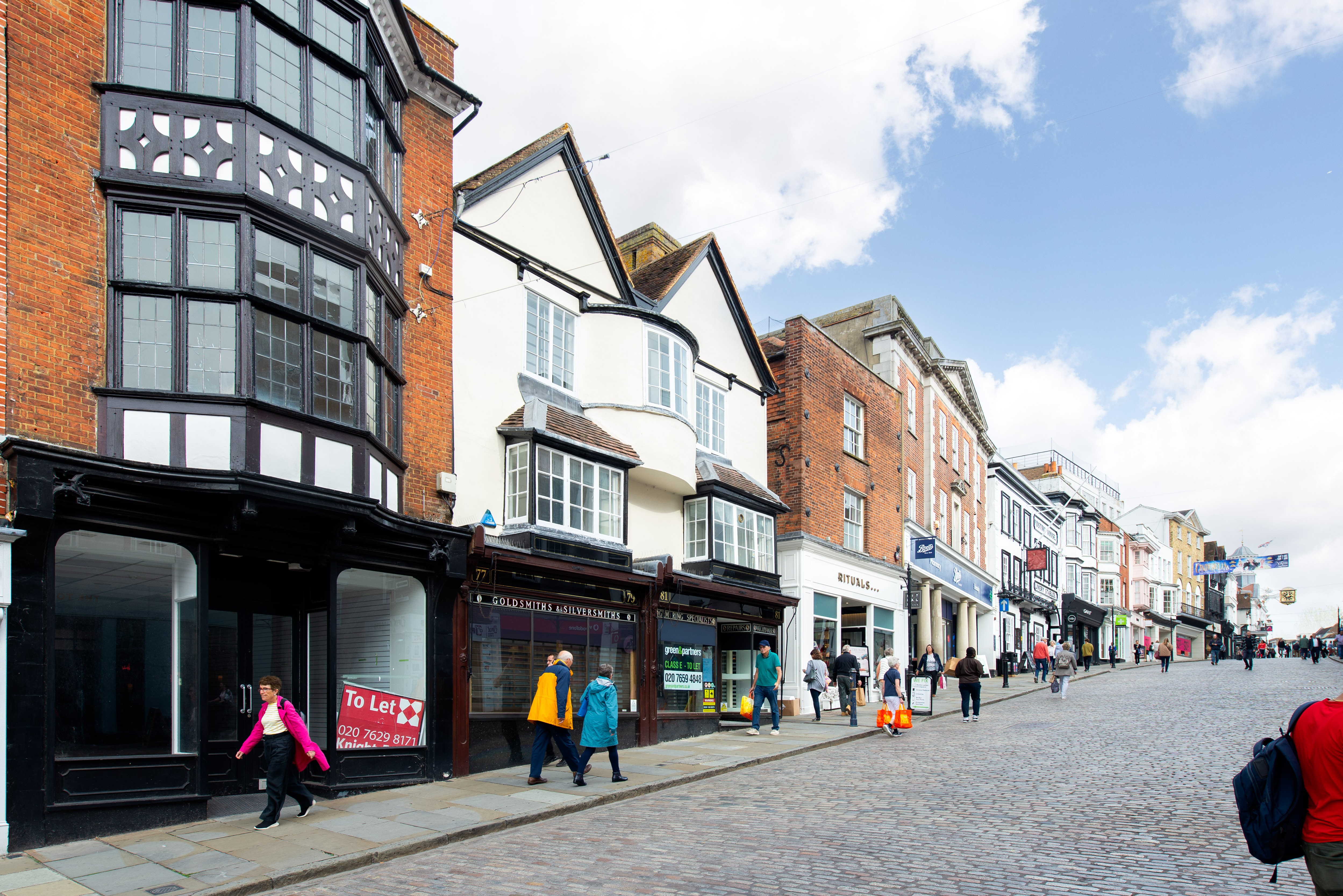Freehold Grade II Listed Shop, Self-Contained Offices & Kiosk, Predominantly Vacant