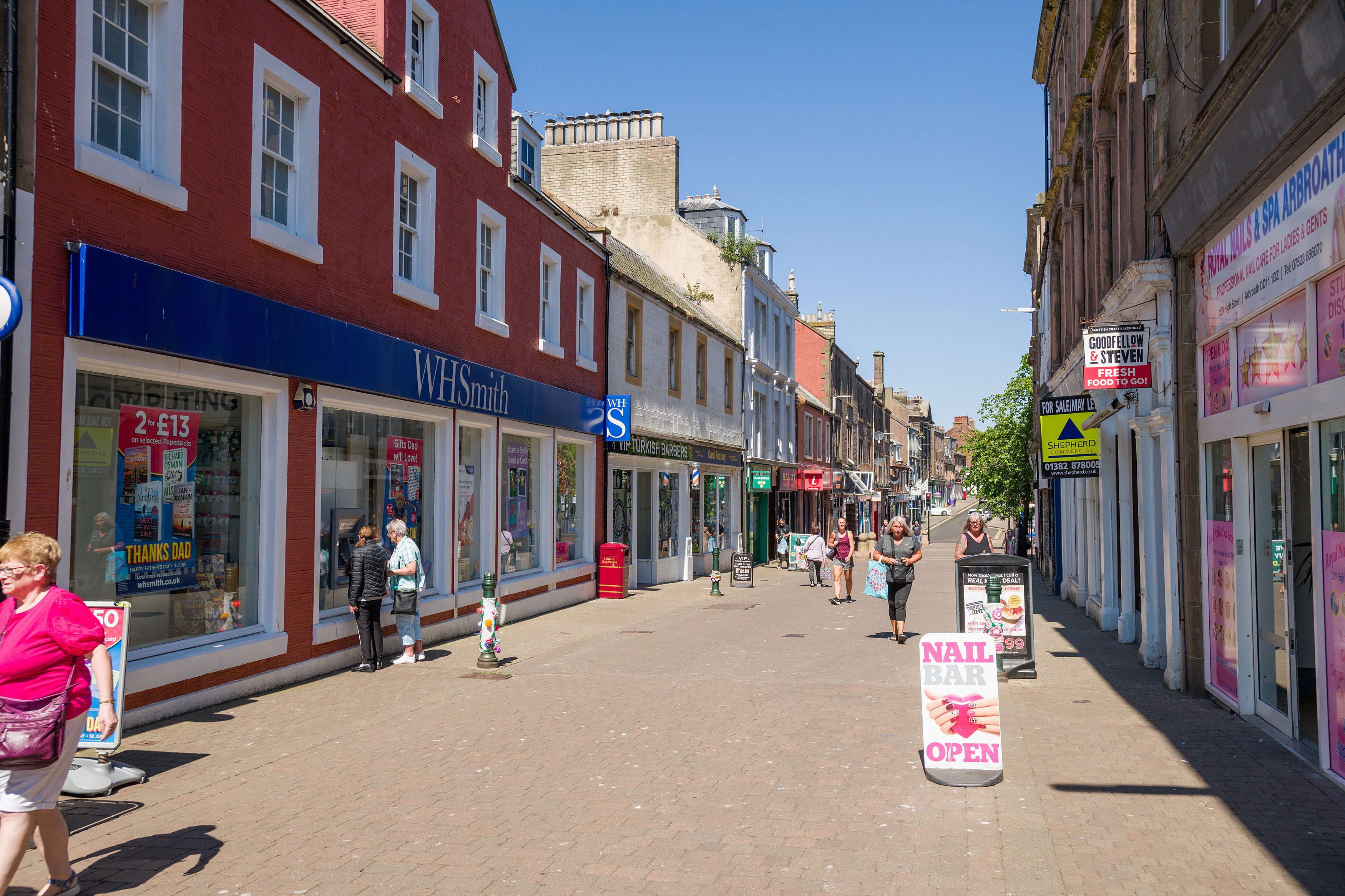Heritable Town Centre Shop Investment
