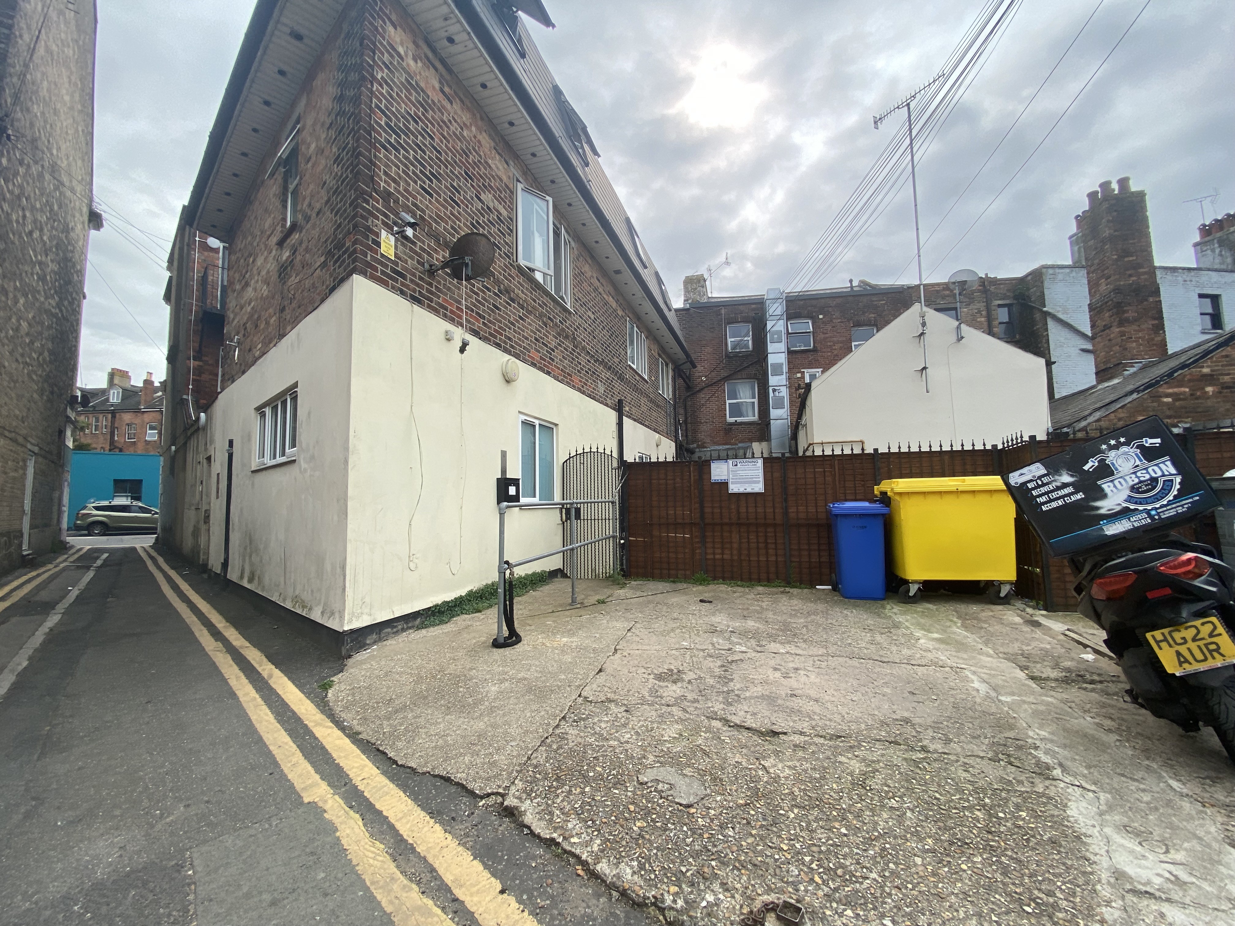 INVESTMENT - Freehold Corner Building