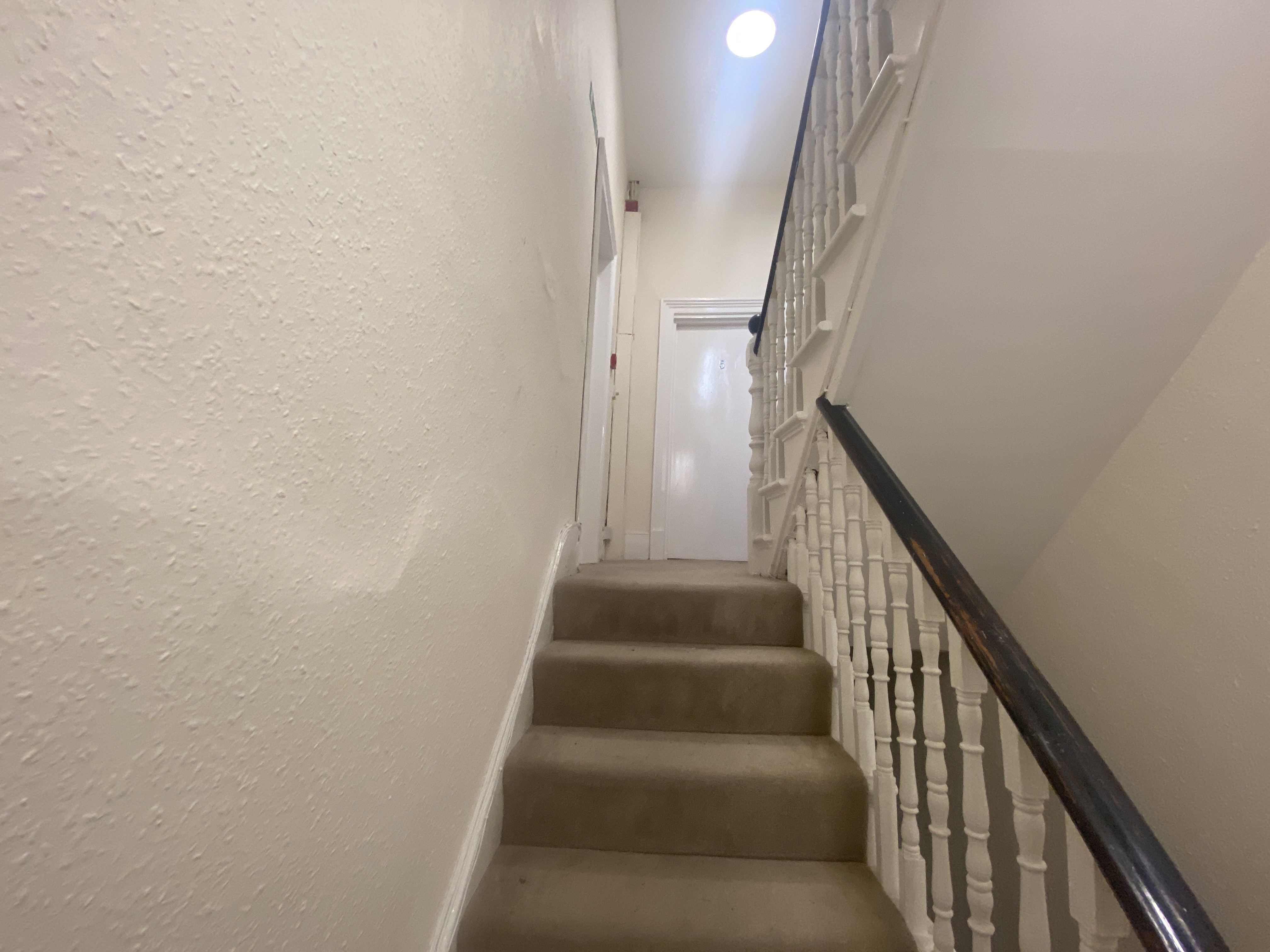 INVESTMENT - Freehold Mid Terrace Building
