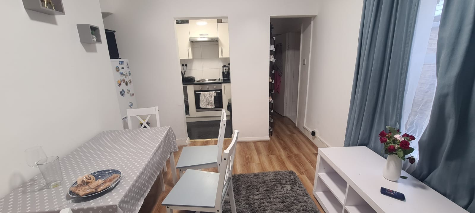 INVESTMENT - Freehold Mid Terrace Building