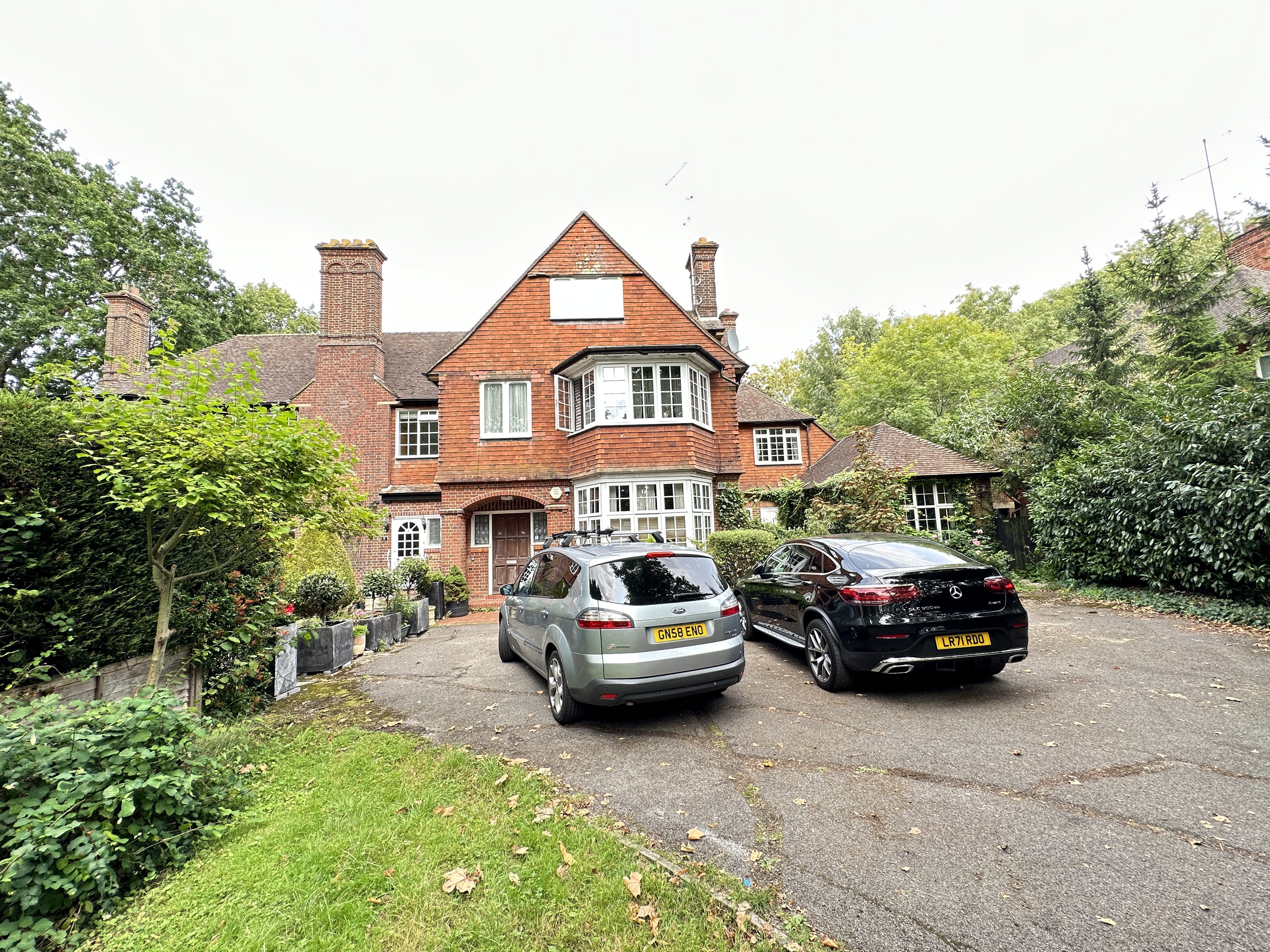 PART VACANT - Freehold Semi Detached Building