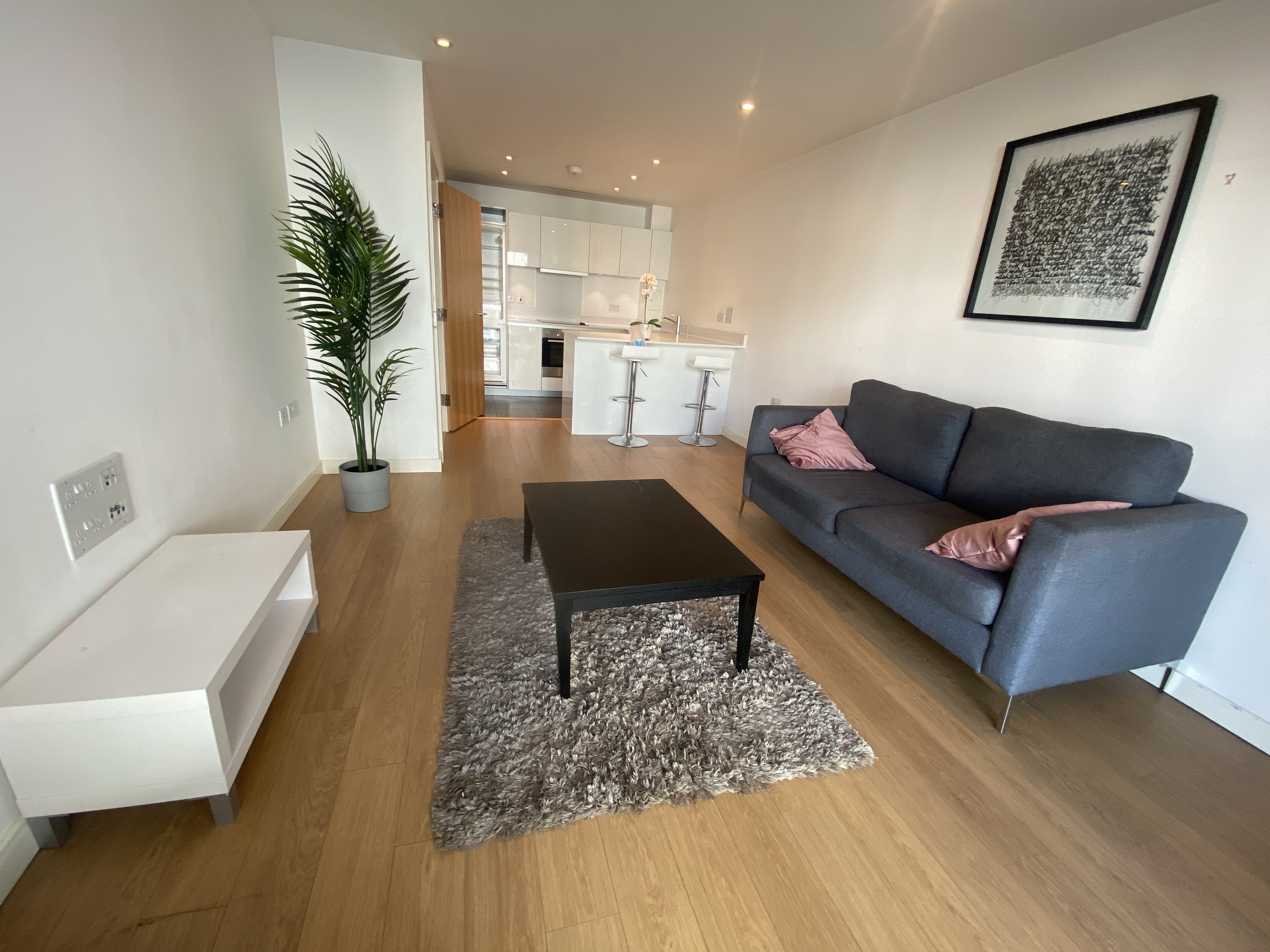 VACANT - Long Leasehold Self Contained Fourth Floor Flat in a Berkeley Homes Development