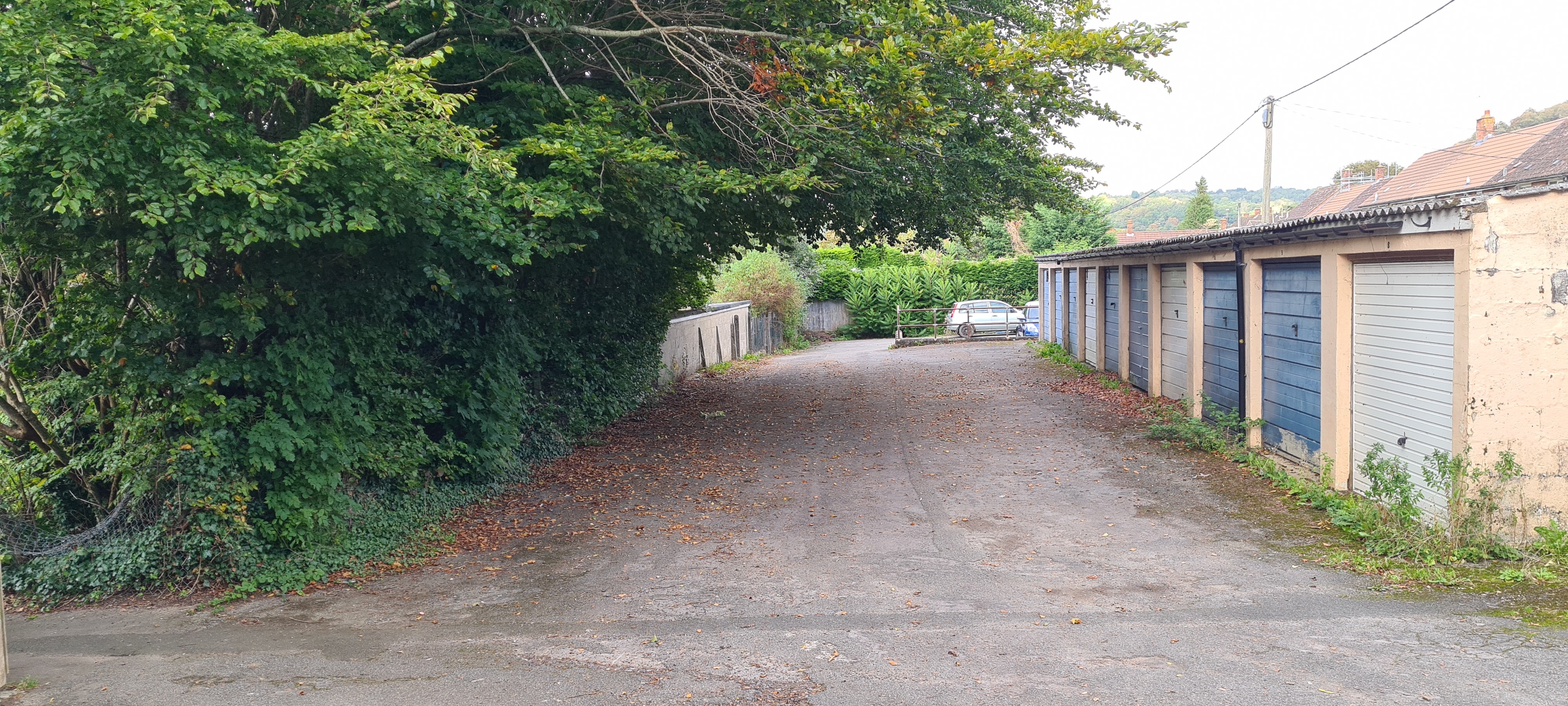 VACANT - Freehold Garage Site