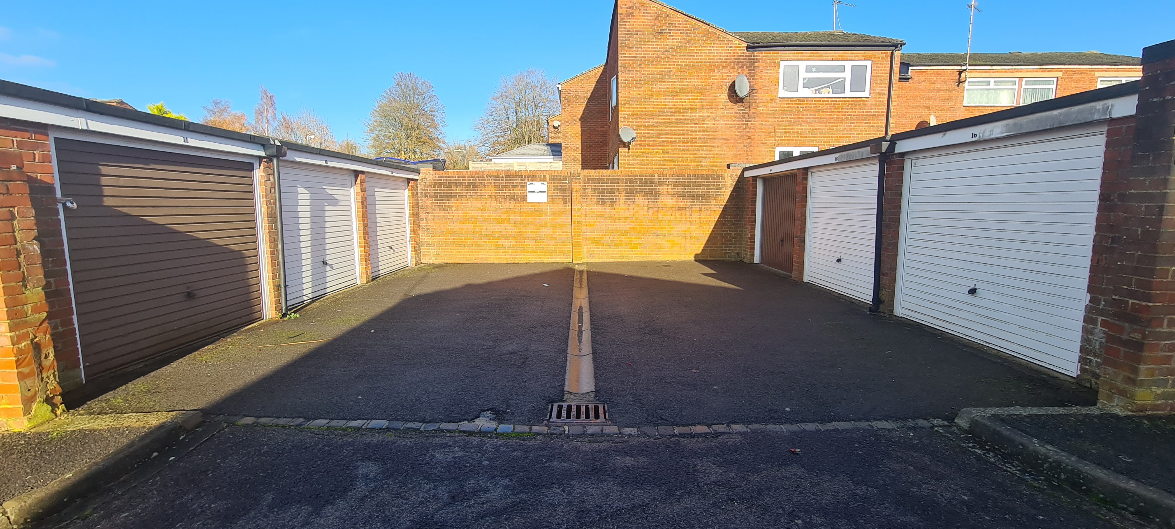 VACANT - Freehold Site and Garages