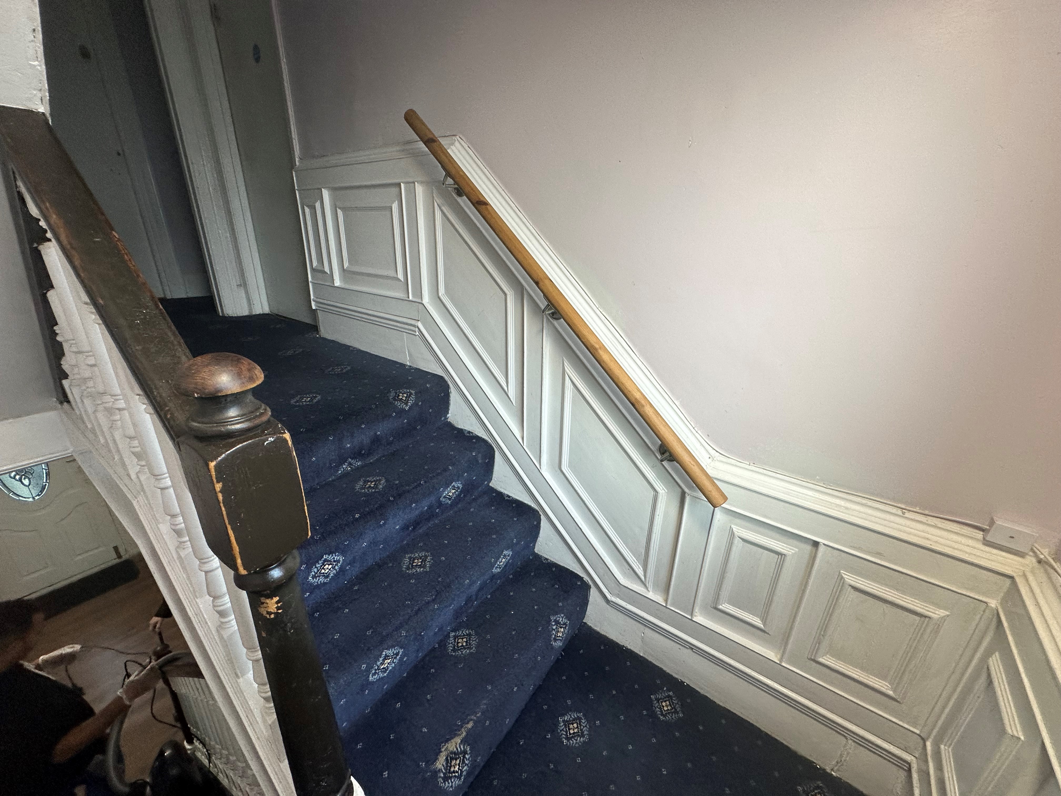 INVESTMENT - Freehold Triple Fronted End of Terrace HMO Building 
