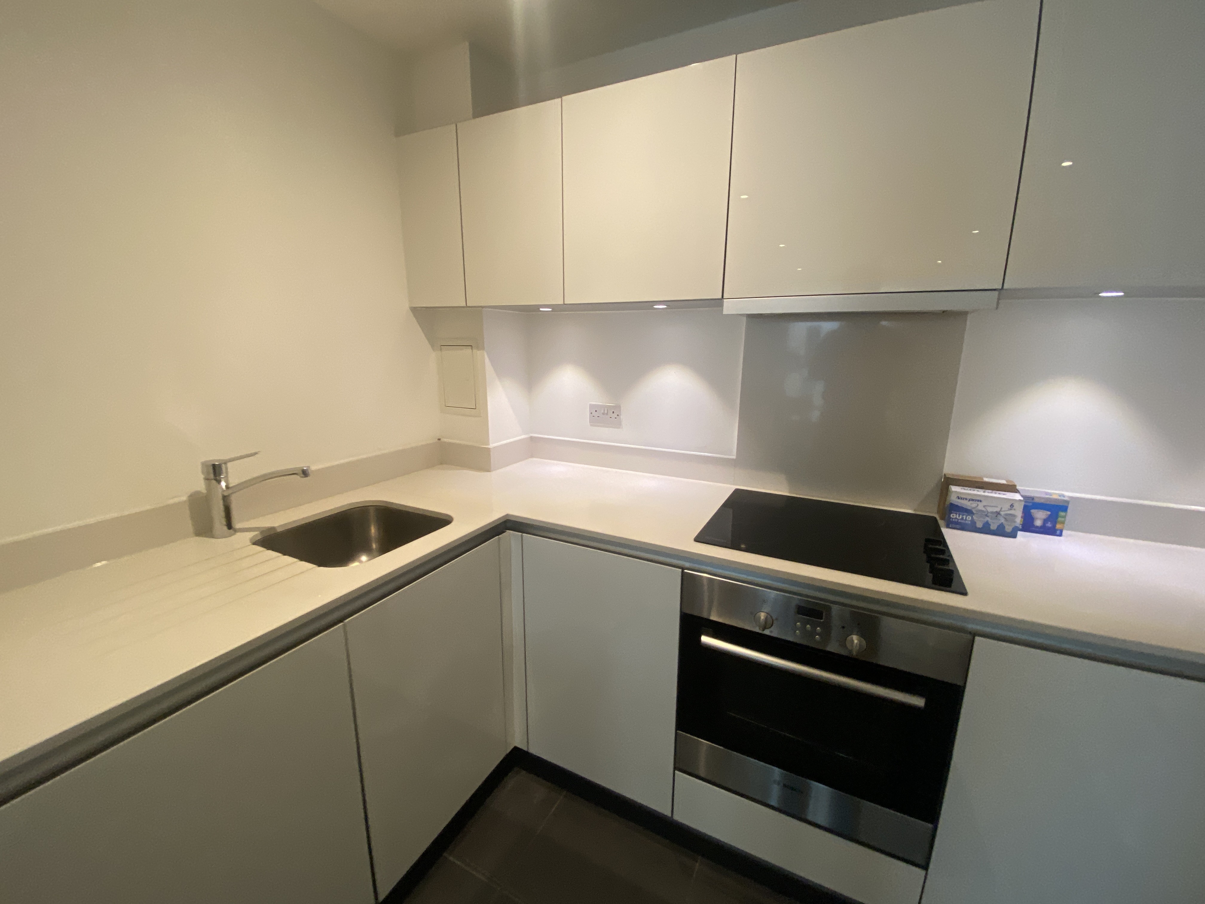 VACANT - Long Leasehold Self Contained Second Floor Flat in a Berkeley Homes Development