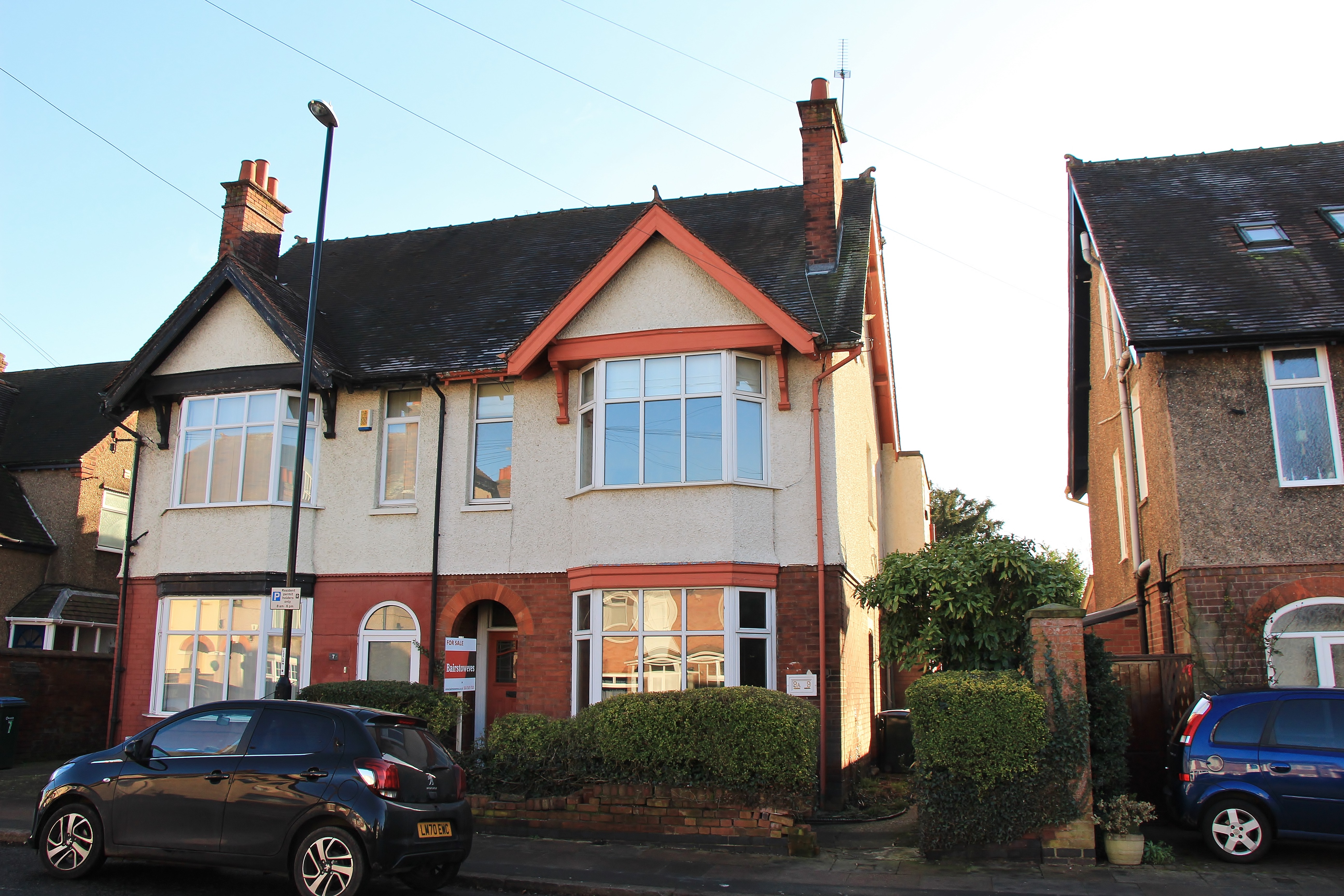 VACANT - Freehold Semi Detached Building arranged to provide One self contained Flat and One self contained Maisonette