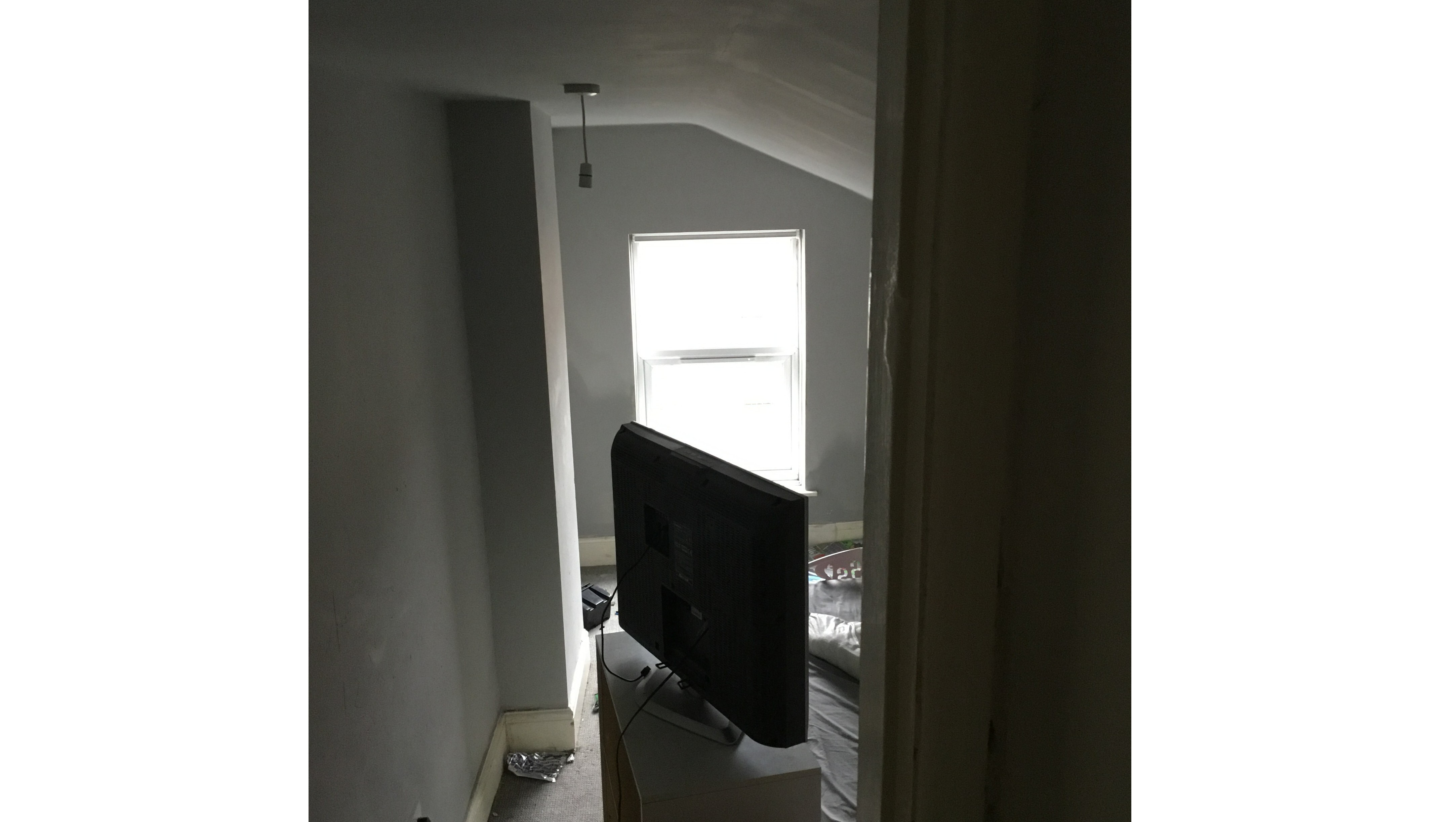 INVESTMENT - Freehold End of Terrace House