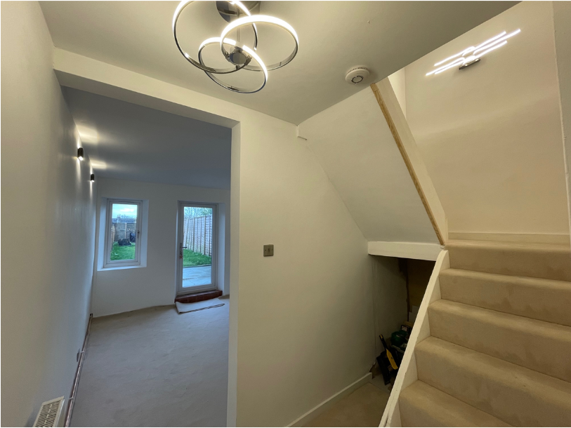 VACANT - Freehold Terrace Mid Terrace House