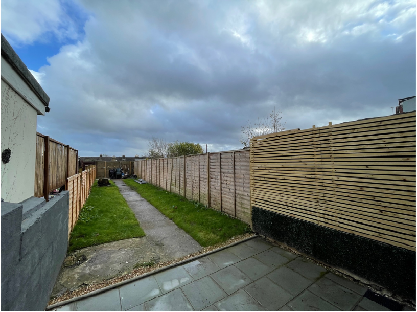 VACANT - Freehold Terrace Mid Terrace House