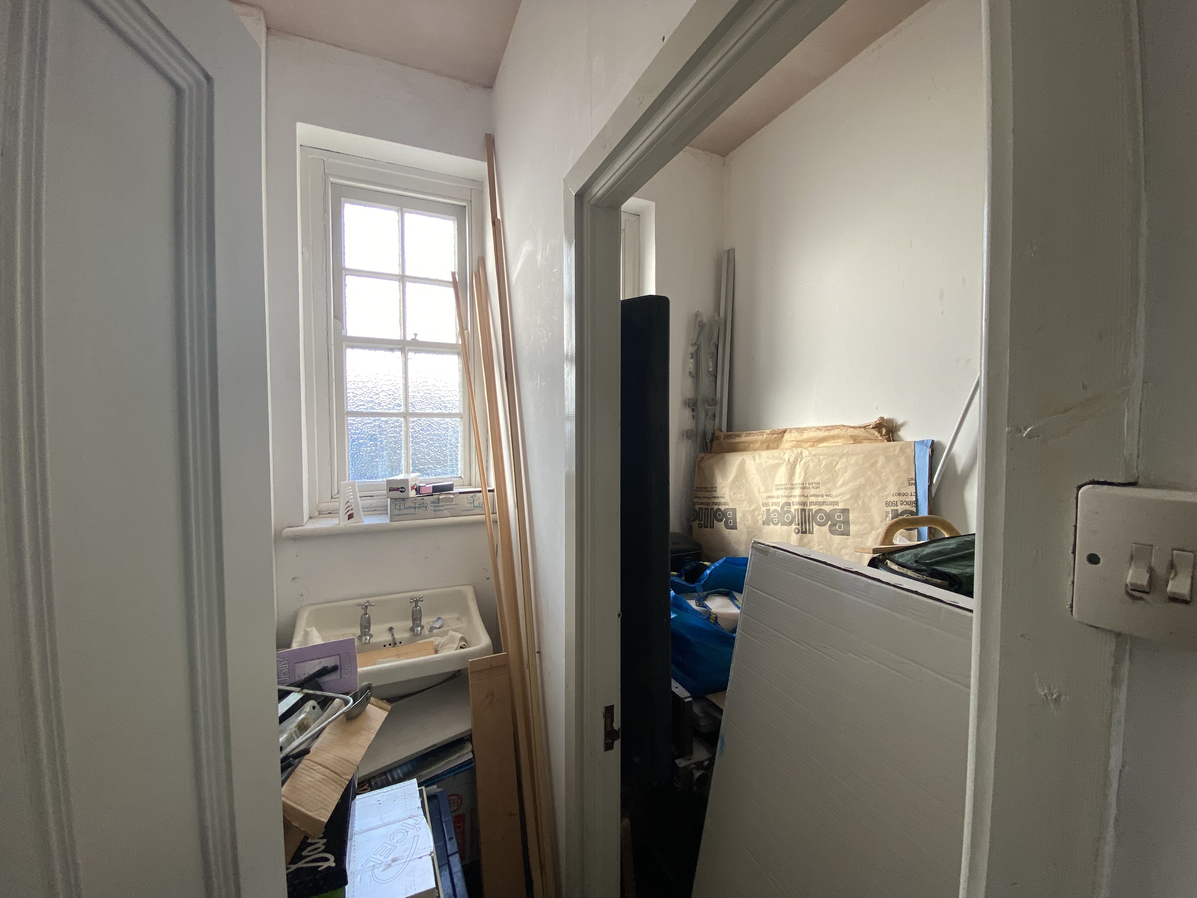 VACANT - Leasehold Self Contained First Floor Flat