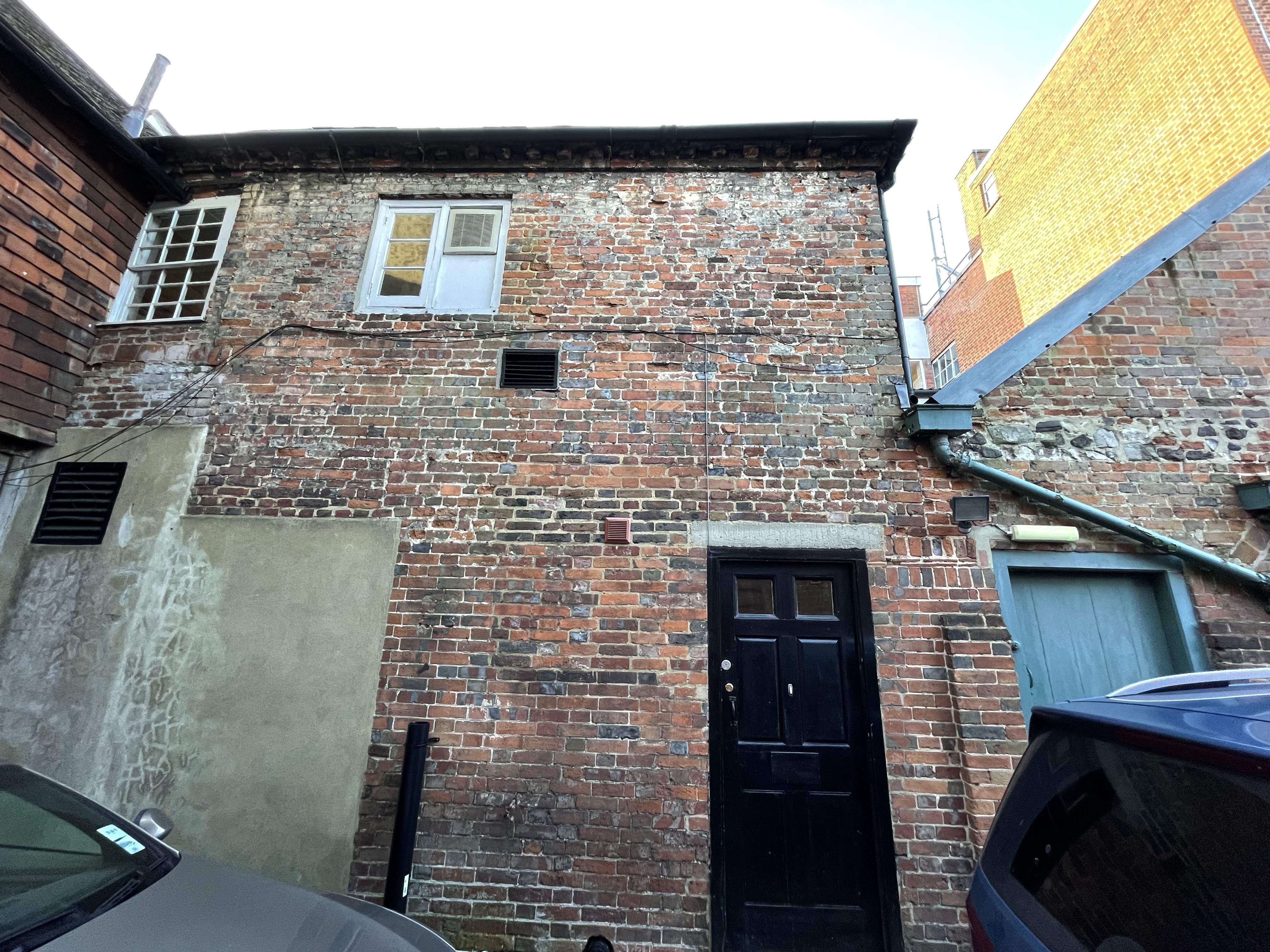 PART VACANT - Freehold Terraced Building 