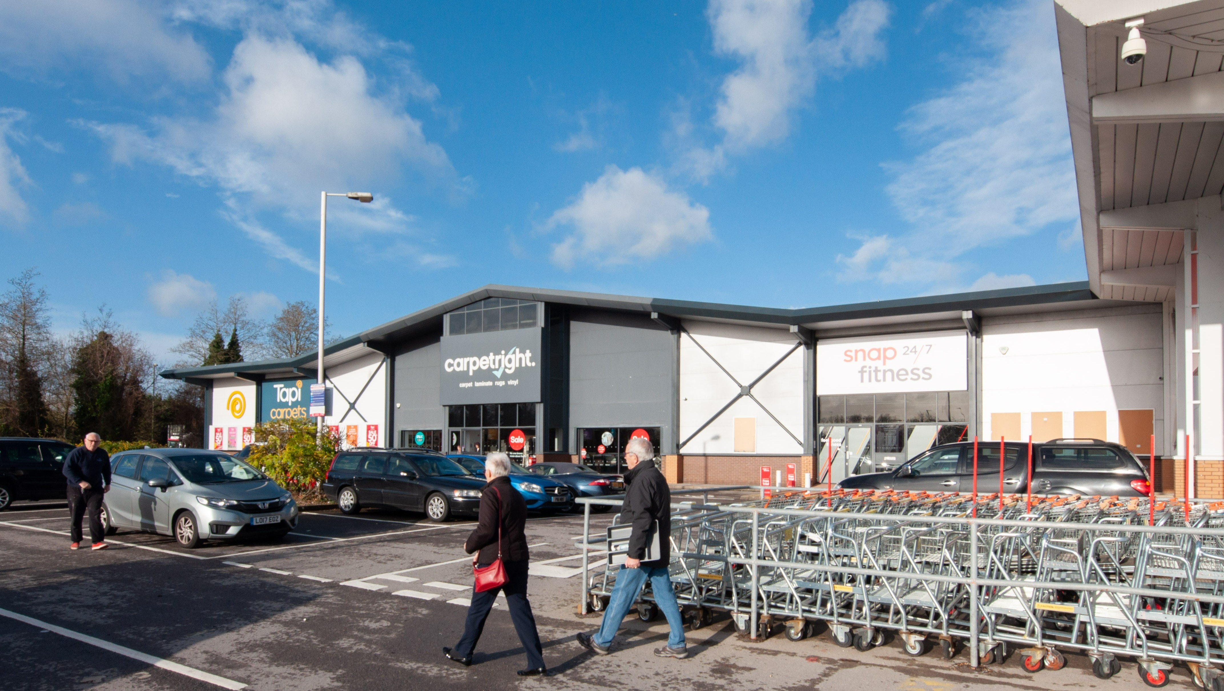 Long Leasehold Retail Warehouse Investment