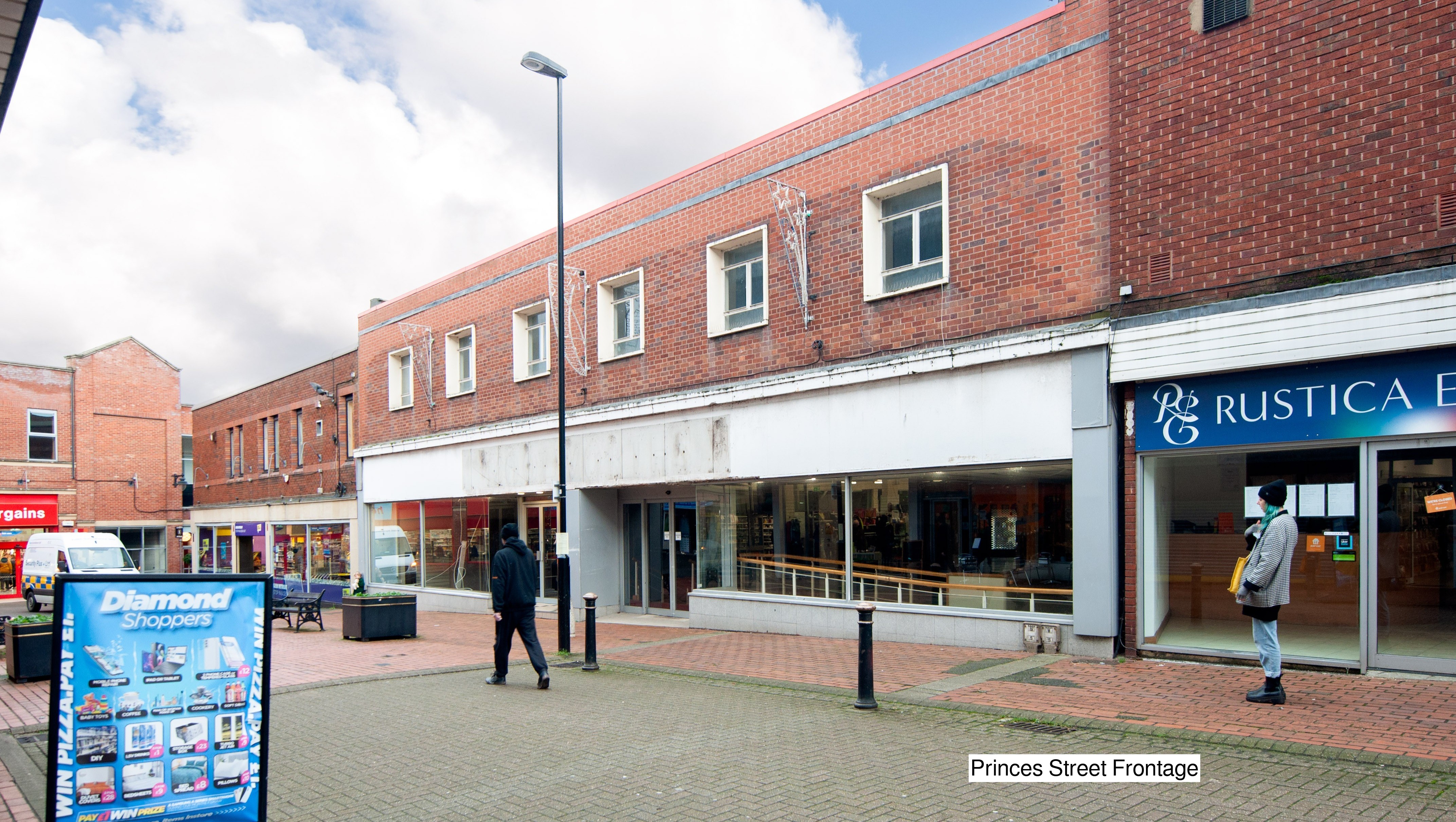 Freehold Vacant Shop with Redevelopment Potential