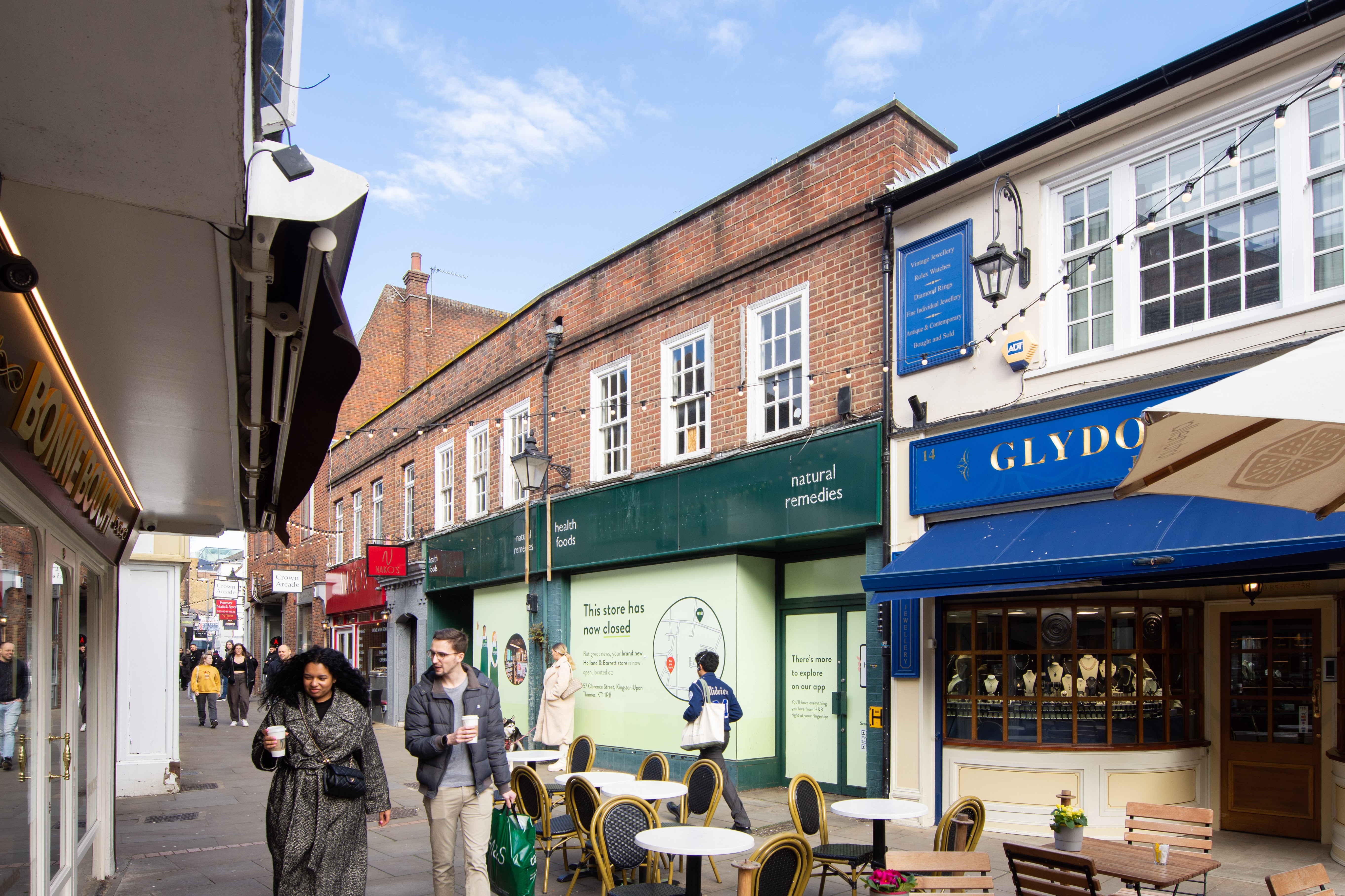 Freehold Investment and Vacant Shop with Development Potential 