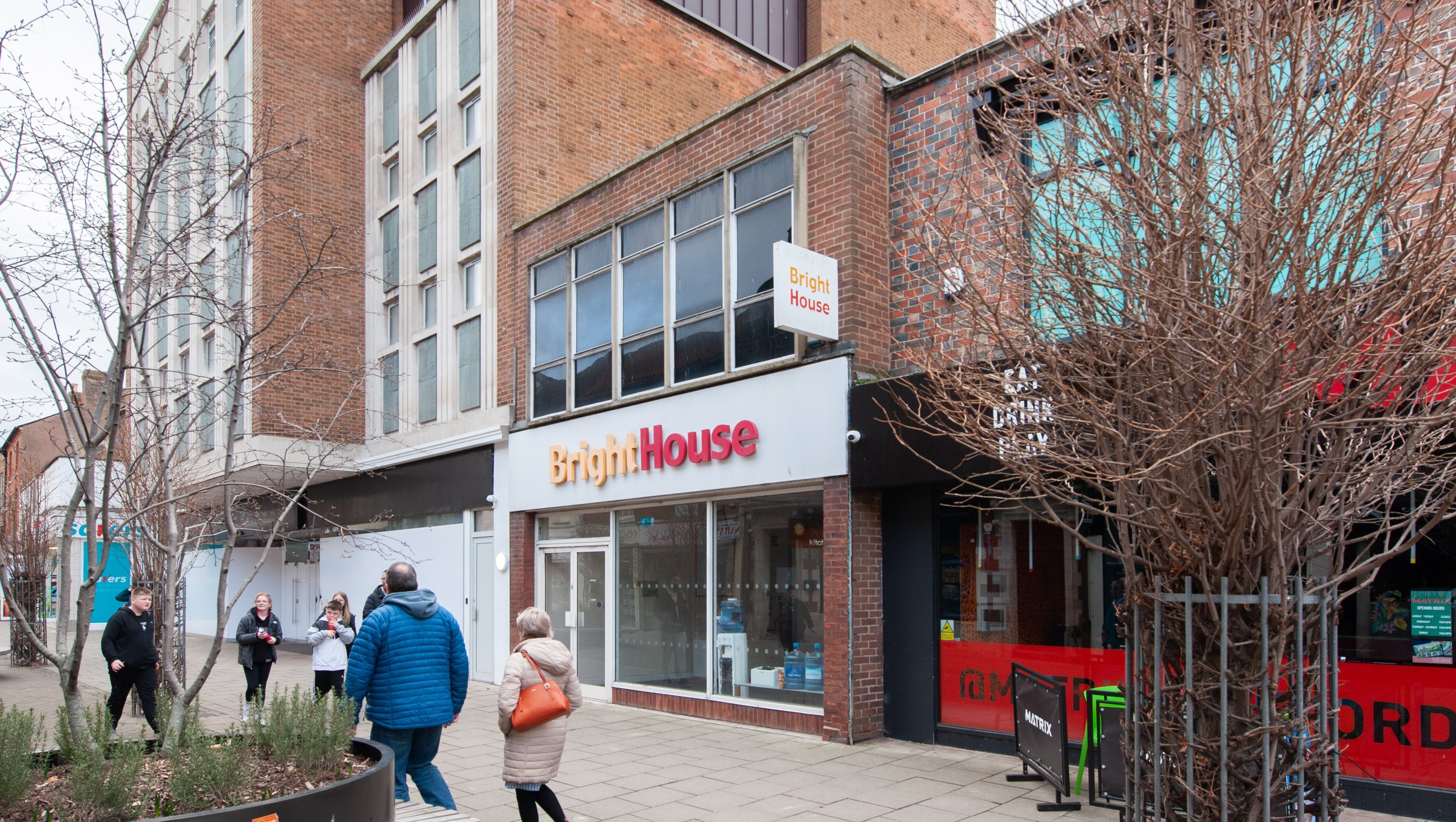 Vacant Freehold Shop with Planning permission for Residential