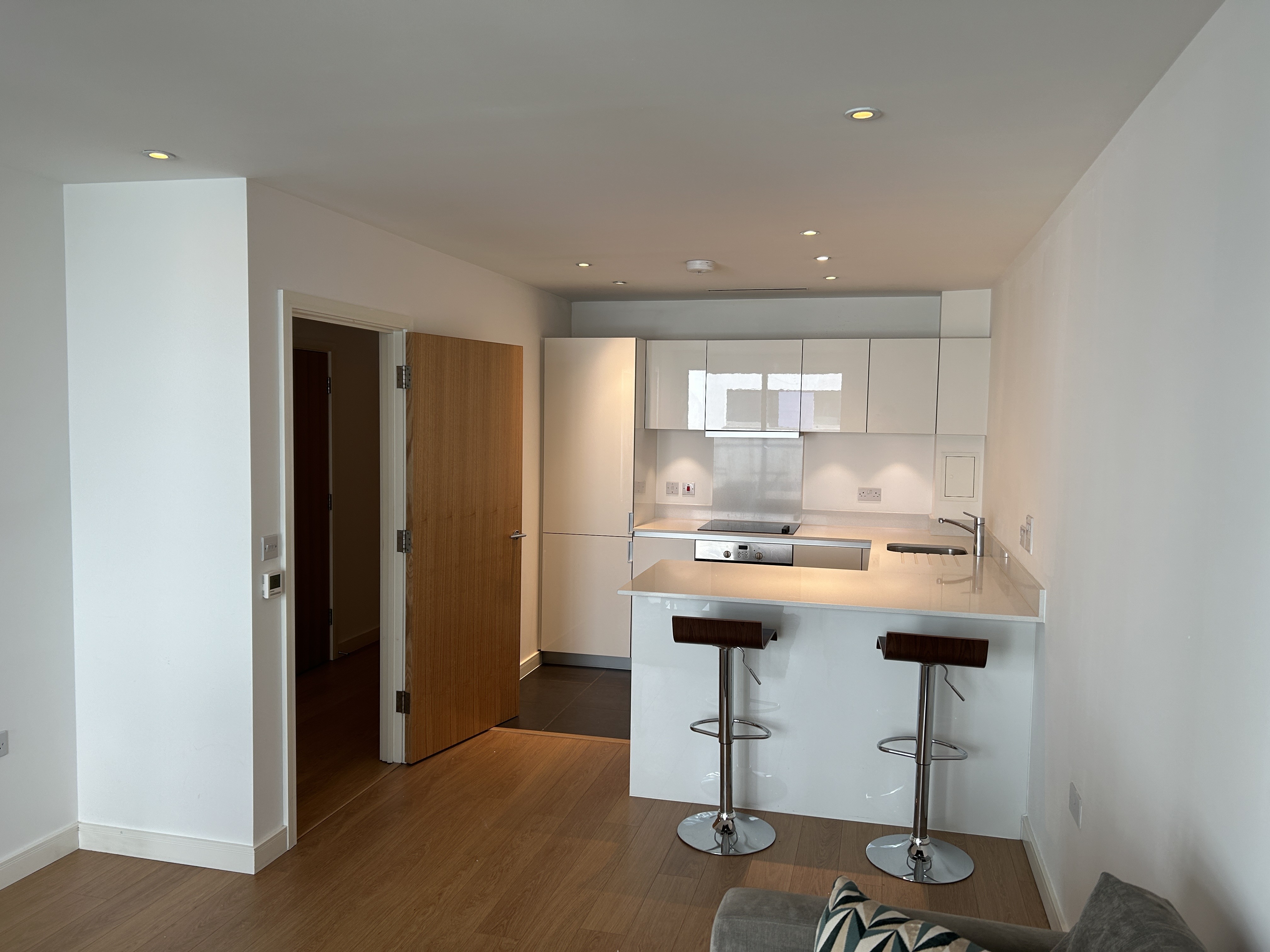 VACANT - Long Leasehold Self Contained Second Floor Flat in a Berkeley Homes Development