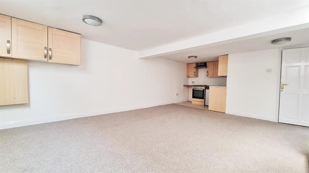 INVESTMENT - Freehold Building 