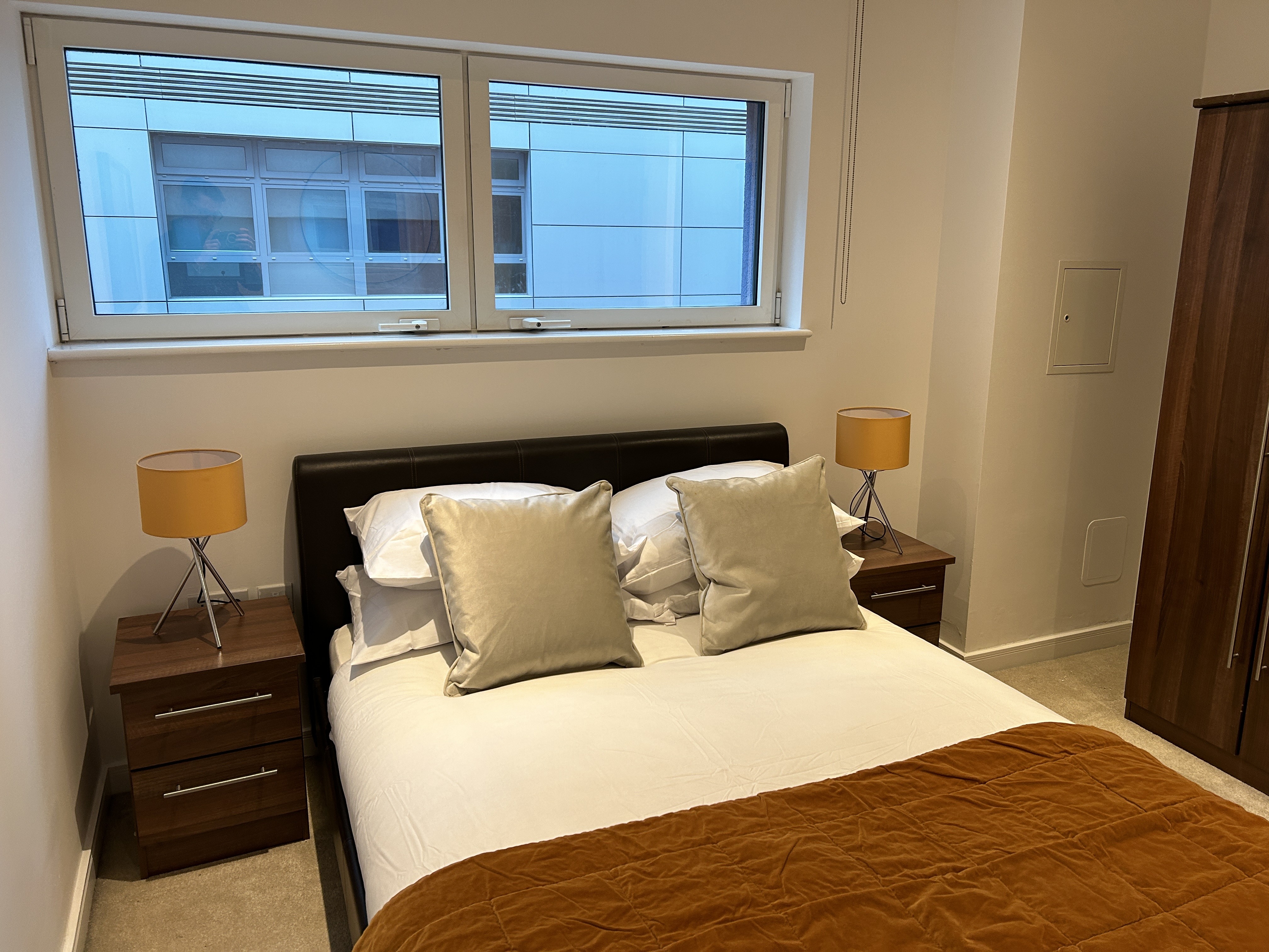 VACANT - Leasehold Self Contained Flat