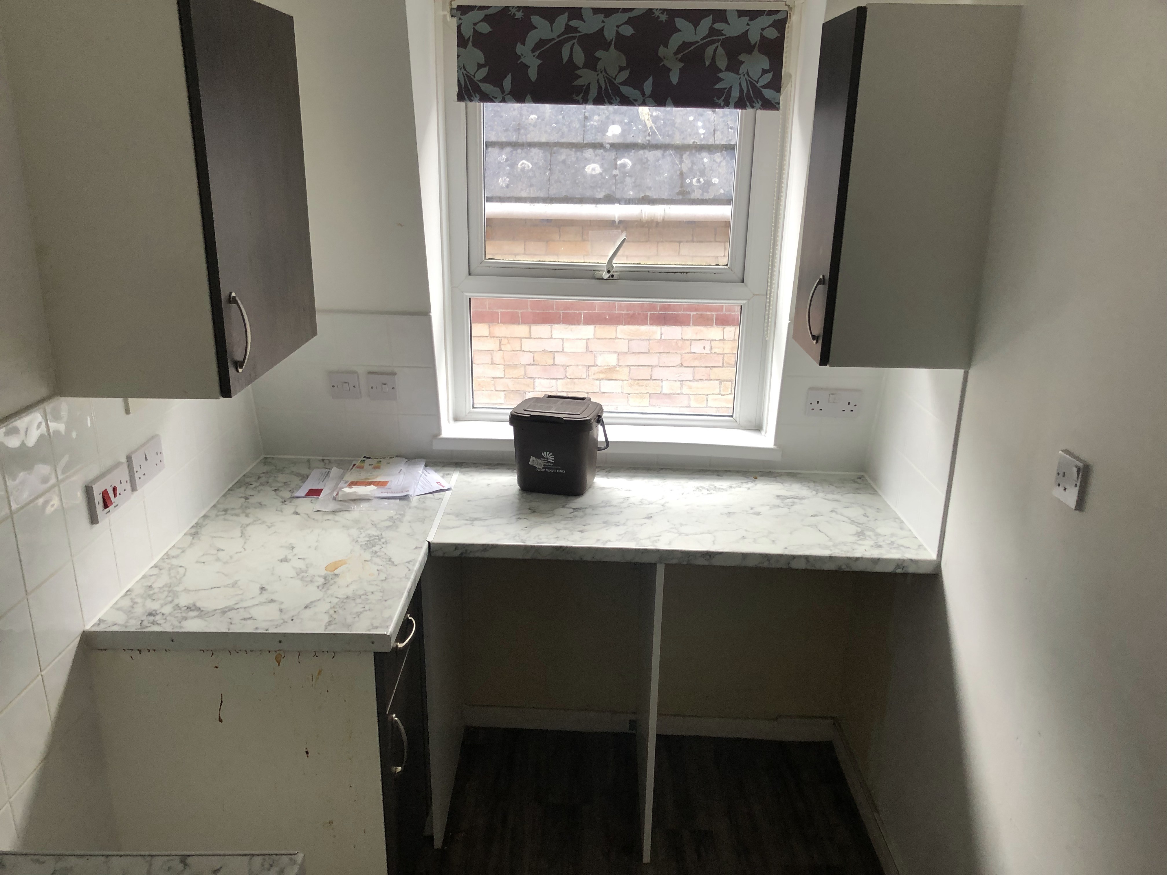INVESTMENT/PART VACANT - Freehold Terrace Building