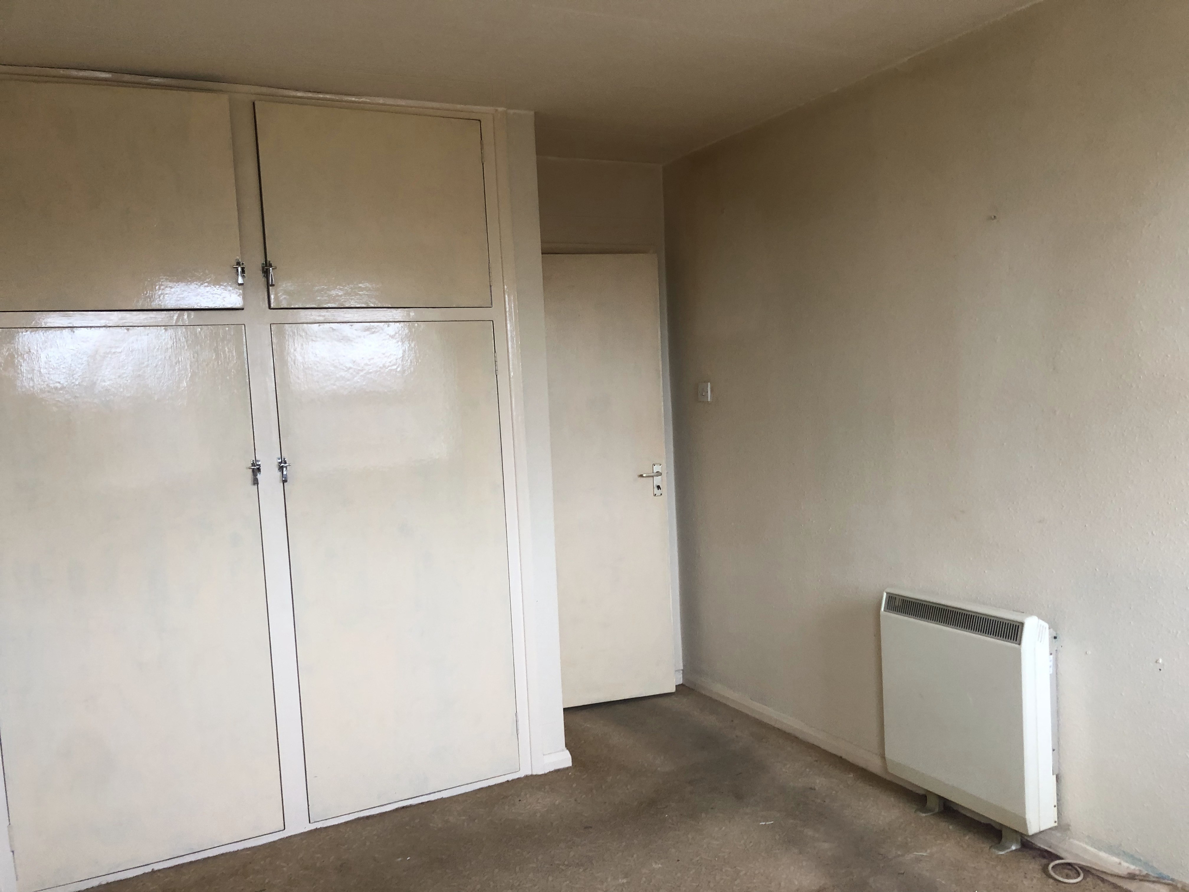 INVESTMENT/PART VACANT - Freehold Terrace Building