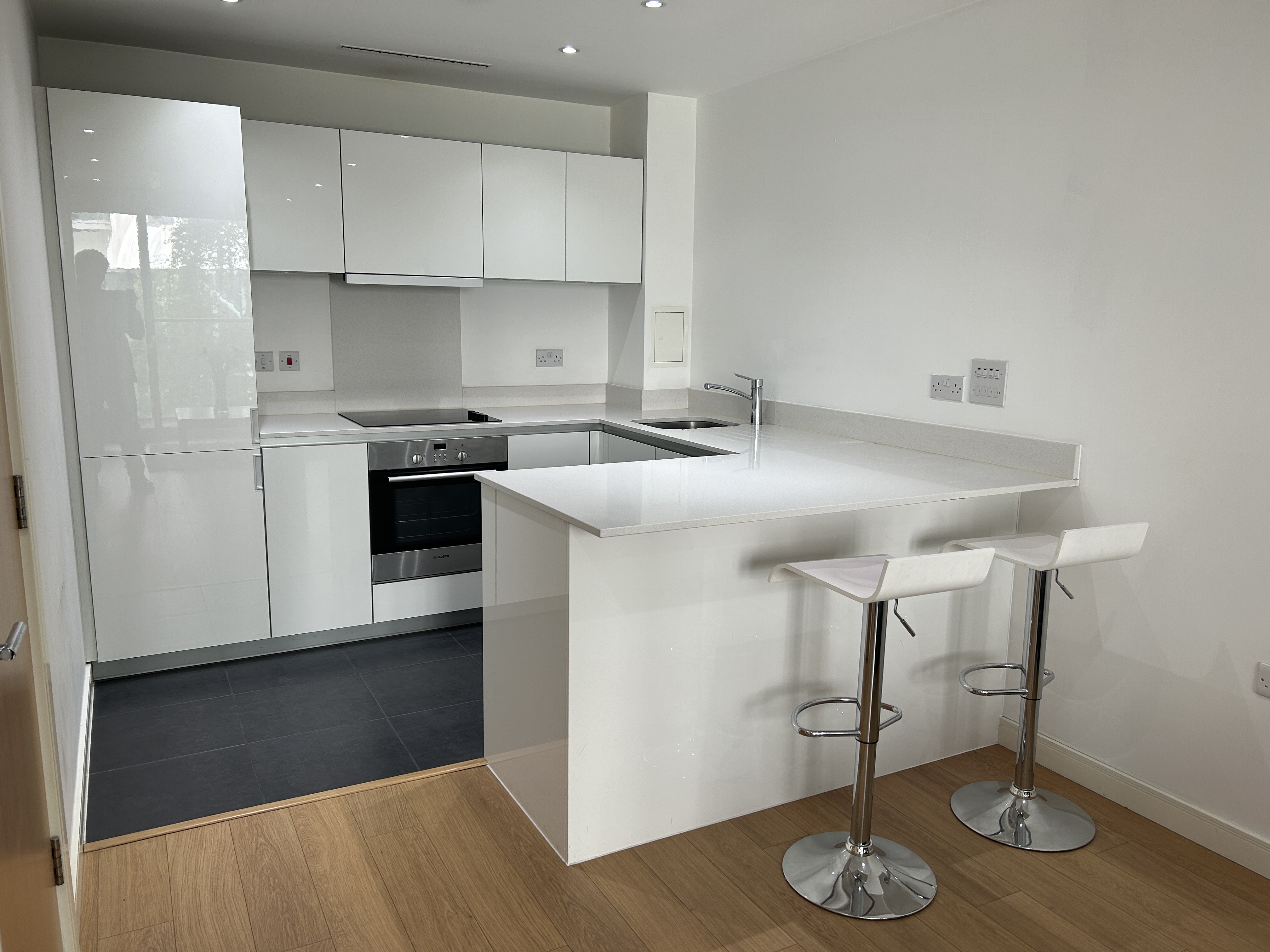 VACANT - Long Leasehold Self Contained First Floor Flat in a Berkeley Homes Development