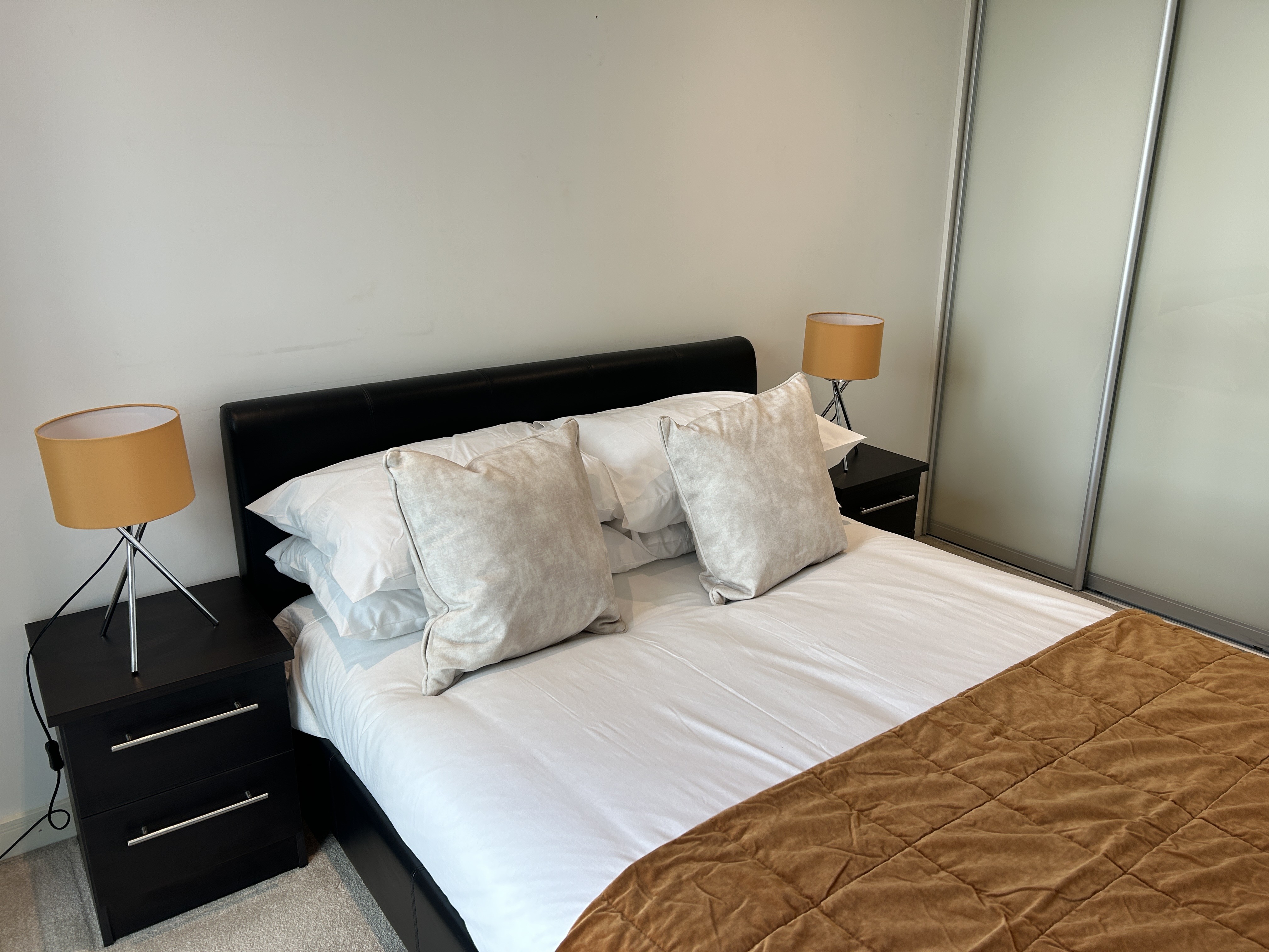 VACANT - Long Leasehold Self Contained First Floor Flat in a Berkeley Homes Development