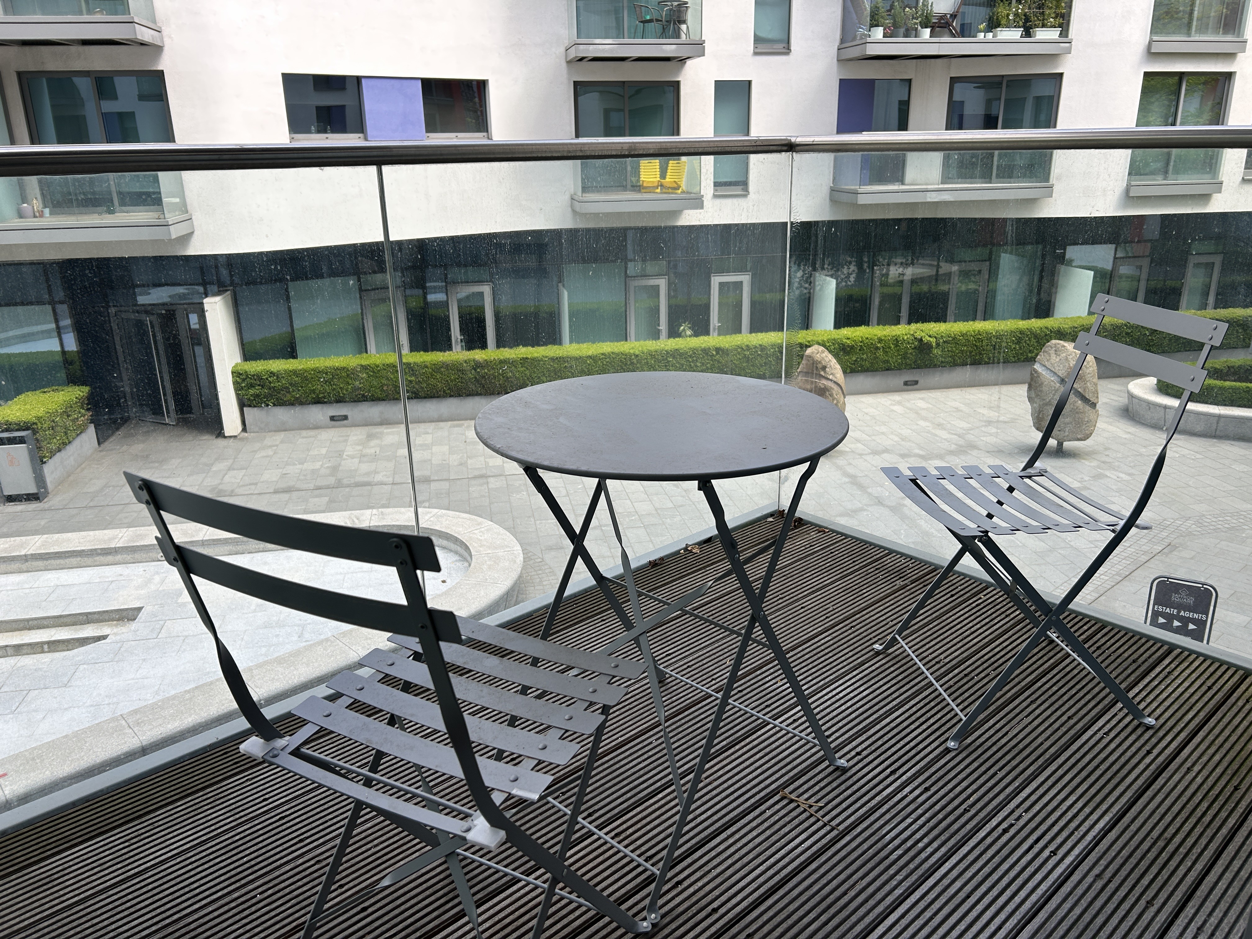 VACANT - Leasehold Self Contained Flat