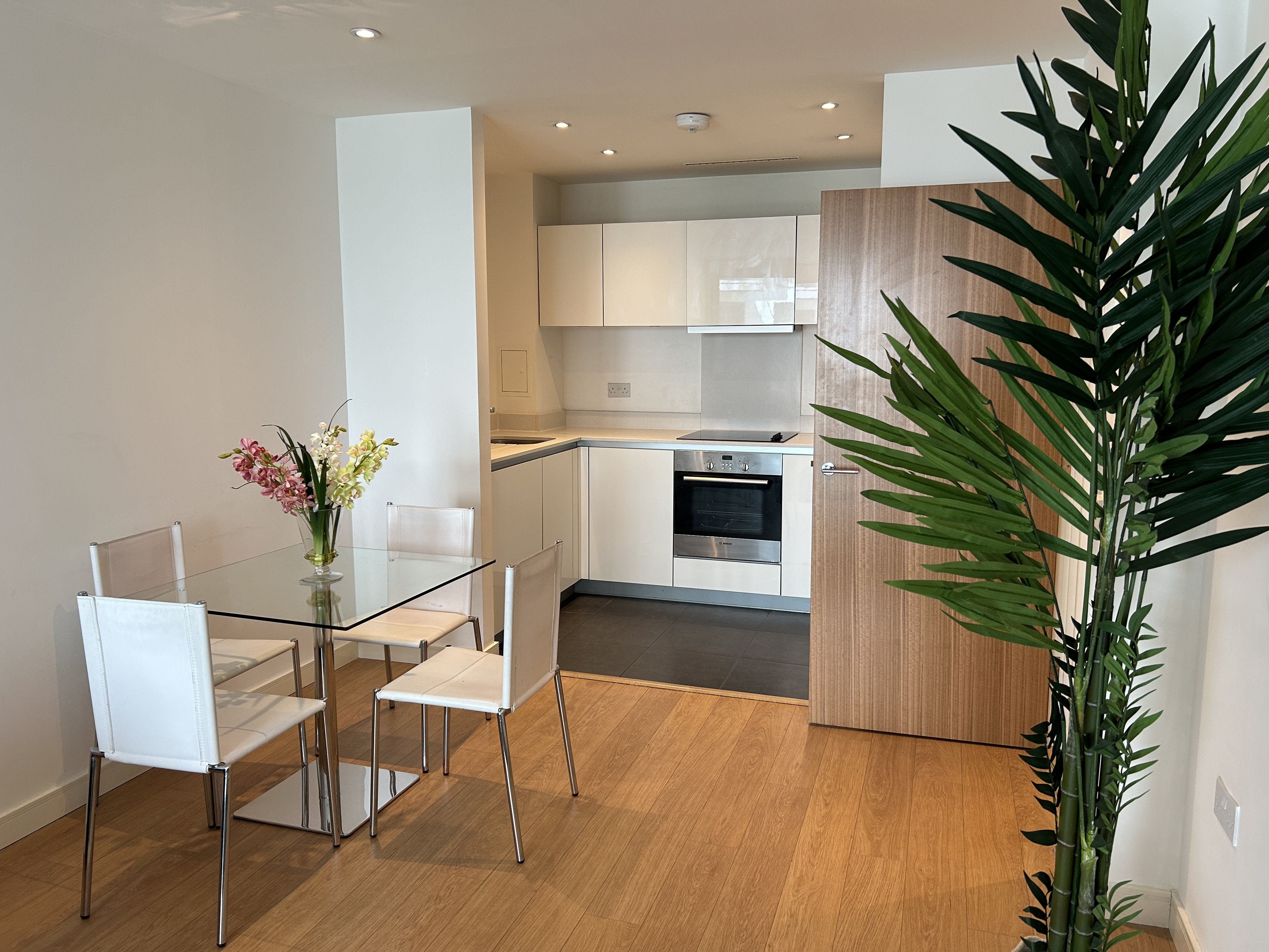 VACANT - Long Leasehold Self Contained First Floor Flat in a Berkeley Homes Development 