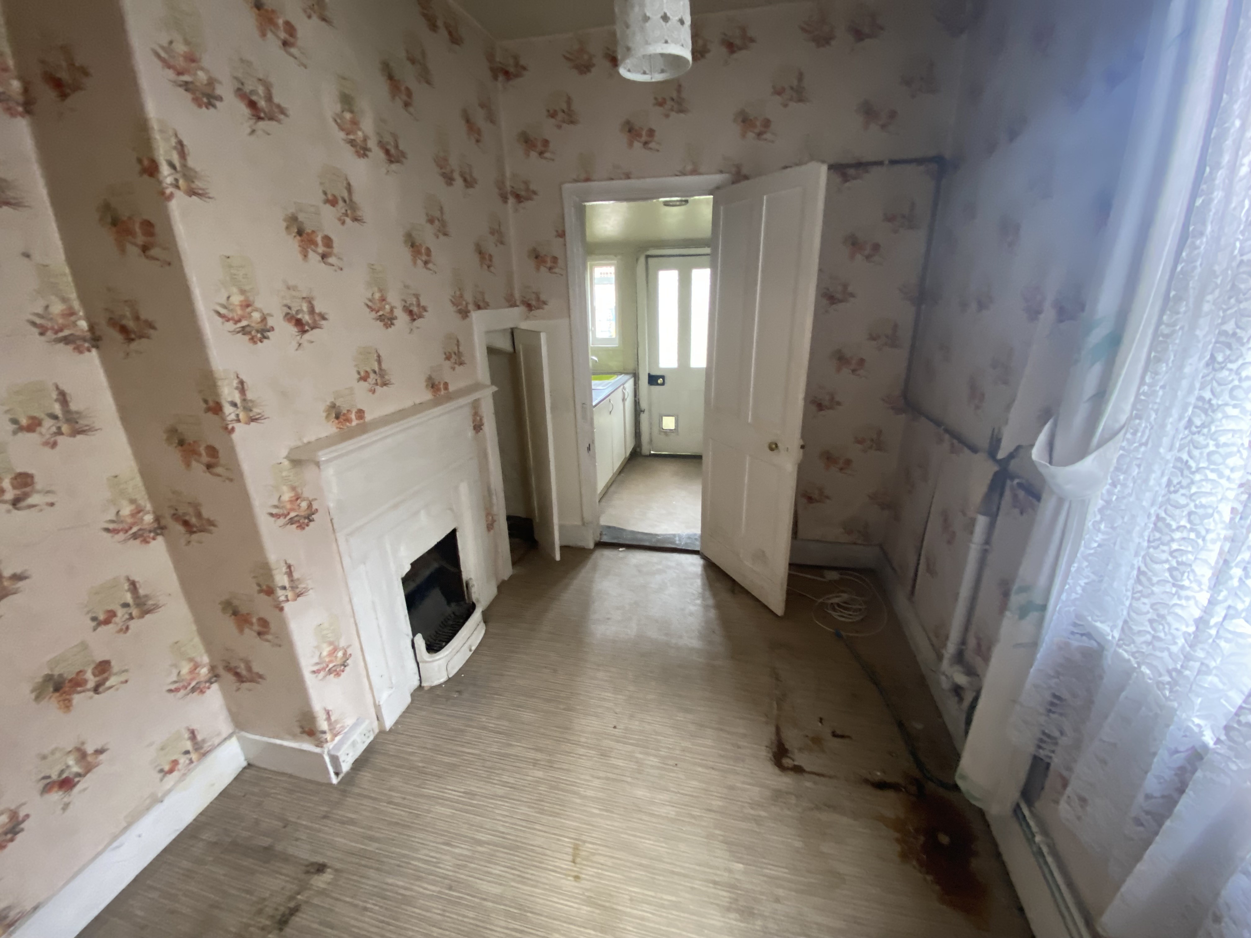 VACANT - Freehold Semi-Detached House