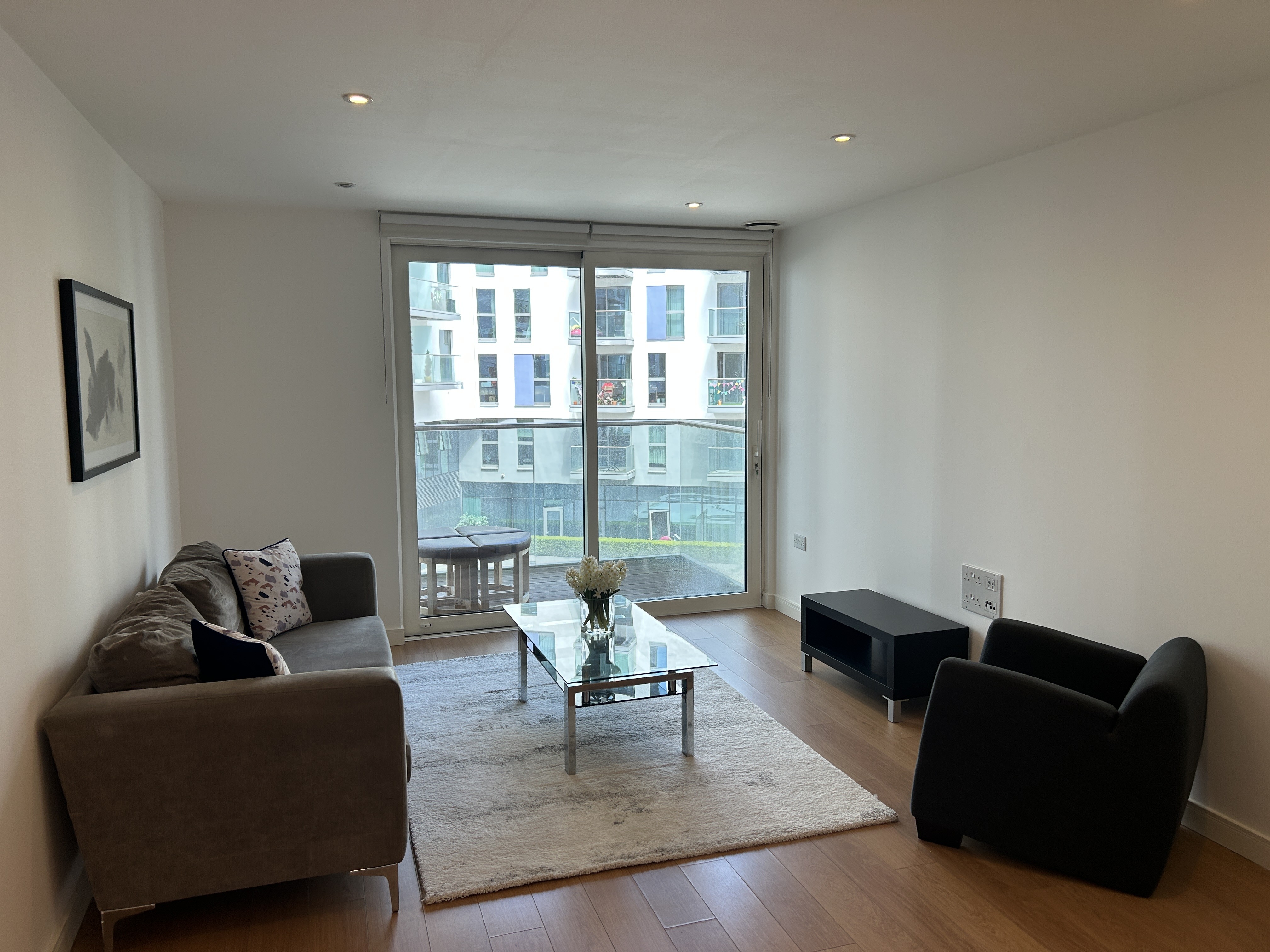 VACANT - Long Leasehold Self Contained Second Floor Flat in a Berkeley Homes Development