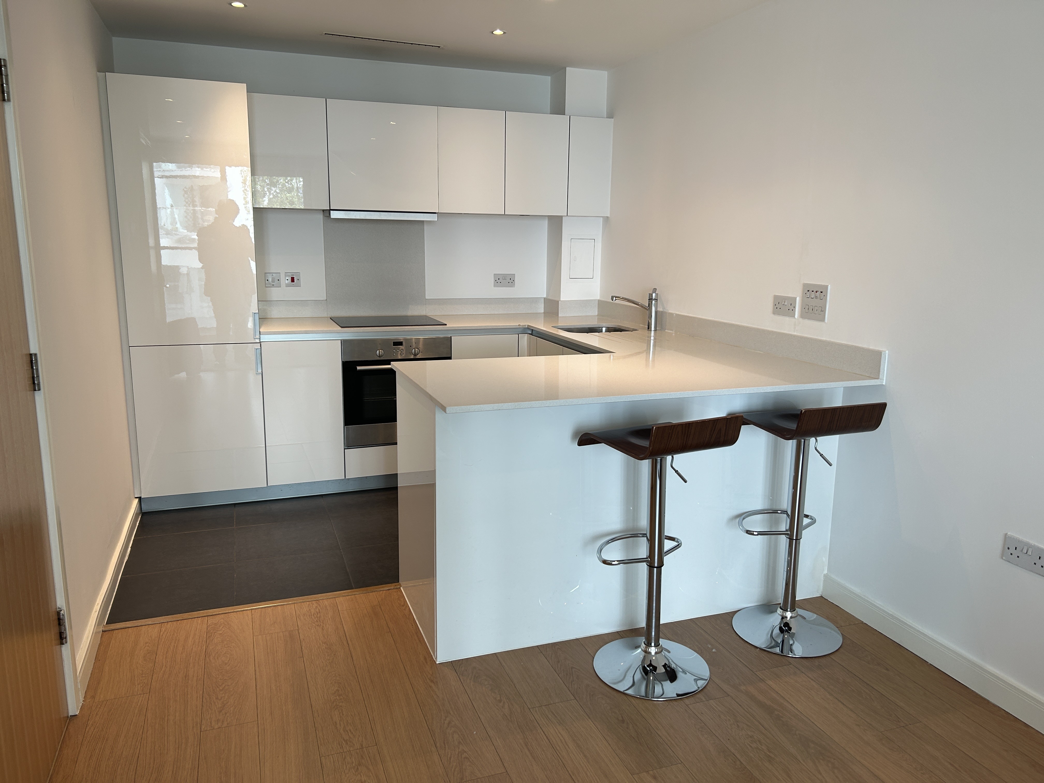 VACANT - Long Leasehold Self Contained Second Floor Flat in a Berkeley Homes Development