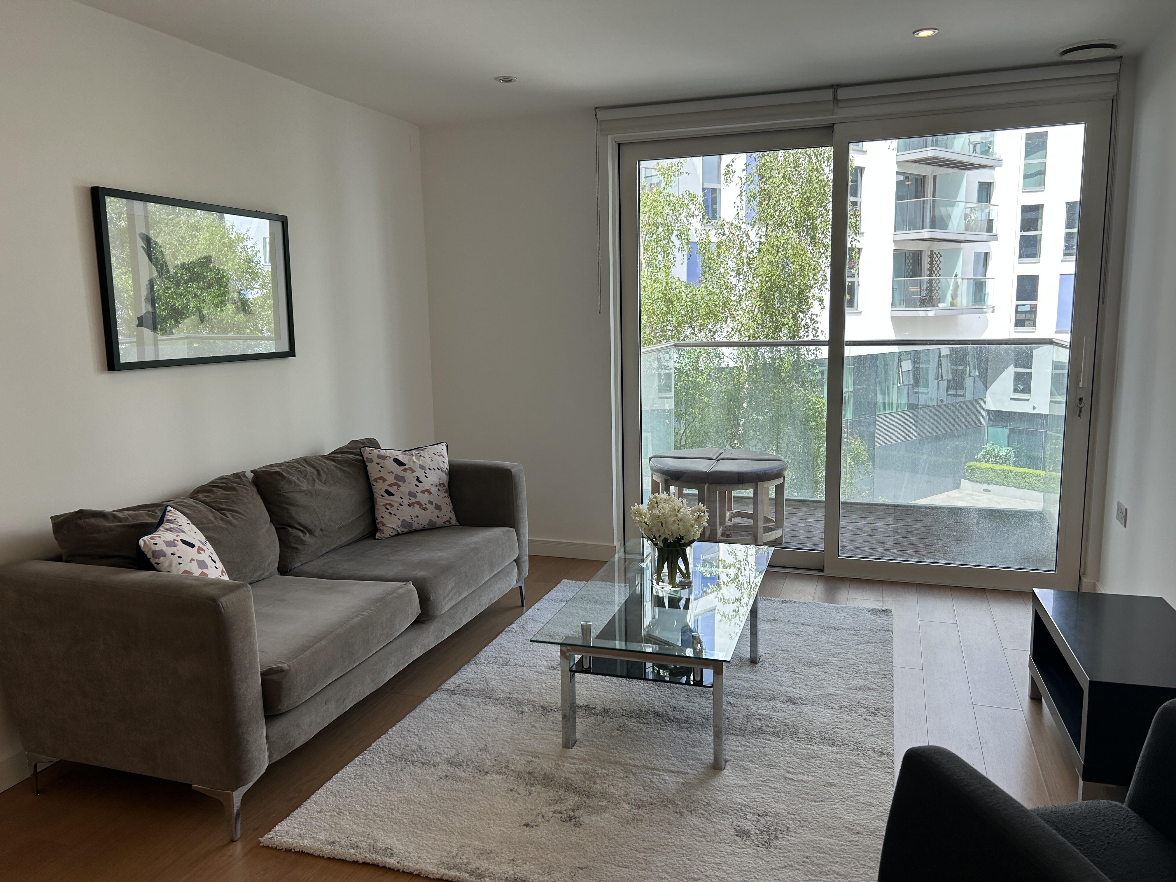 VACANT - Long Leasehold Self Contained Second Floor Flat in a Berkeley Homes Development