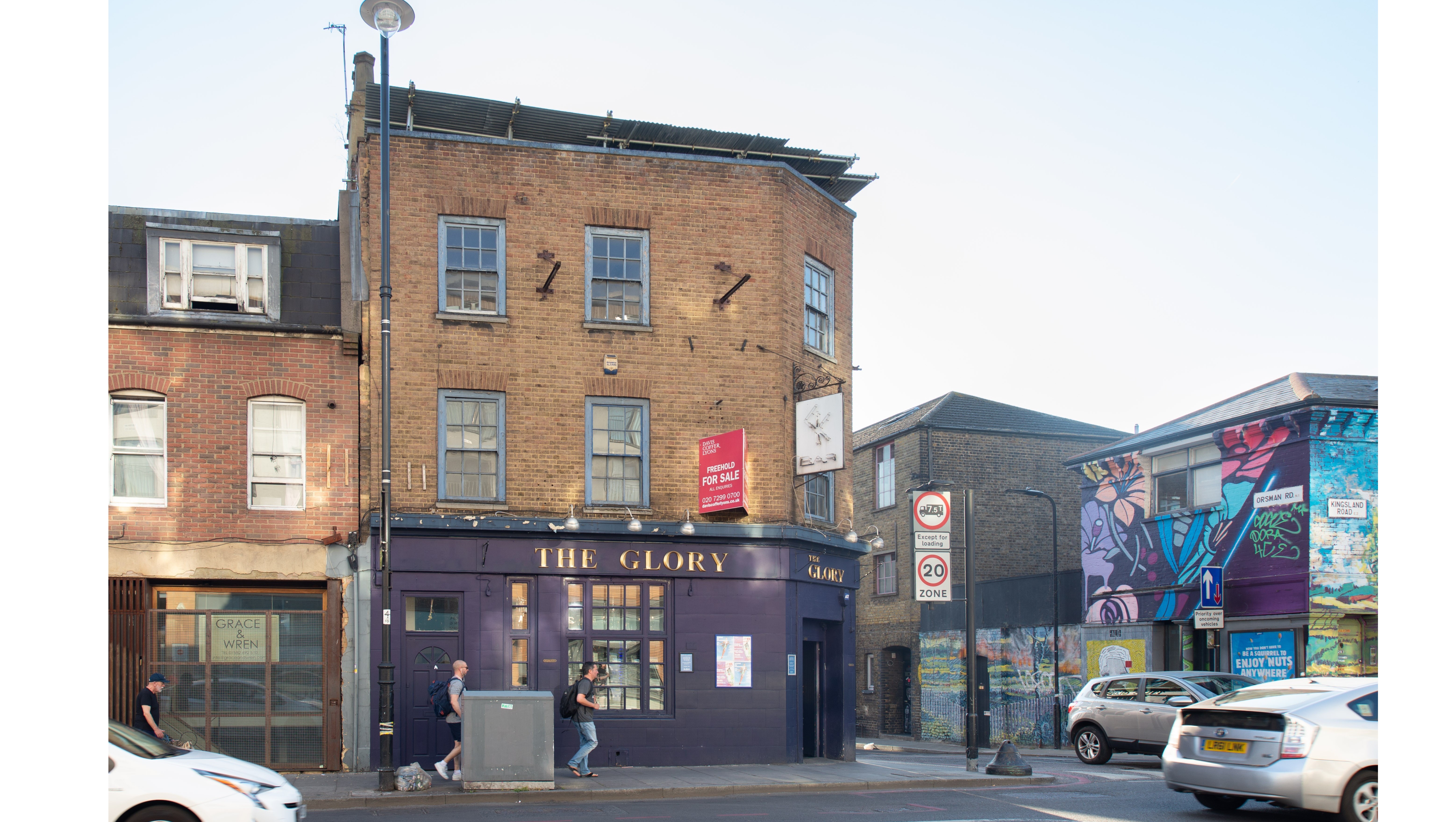 Freehold Bar Investment & Development Opportunity 