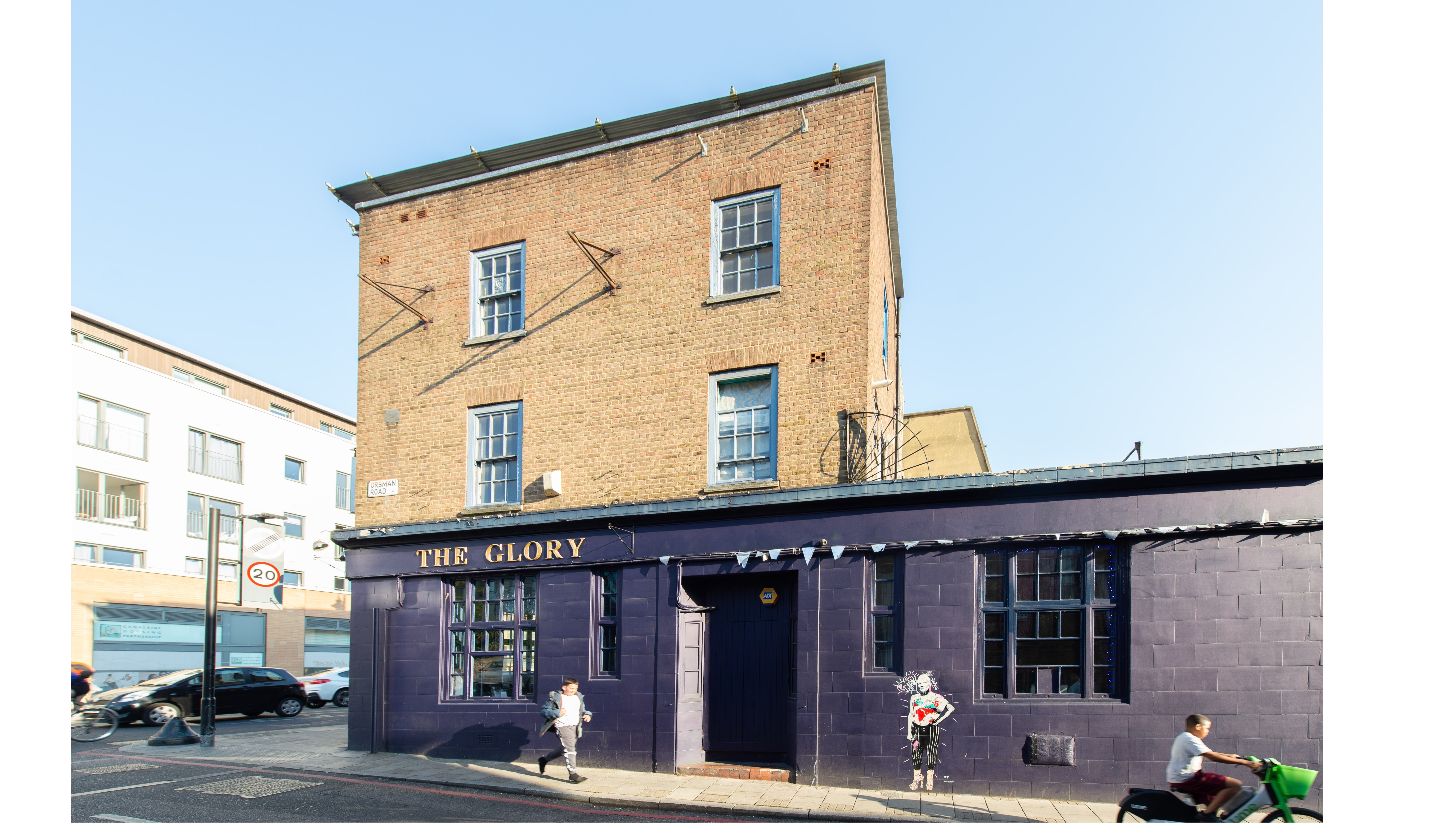Freehold Bar Investment & Development Opportunity 