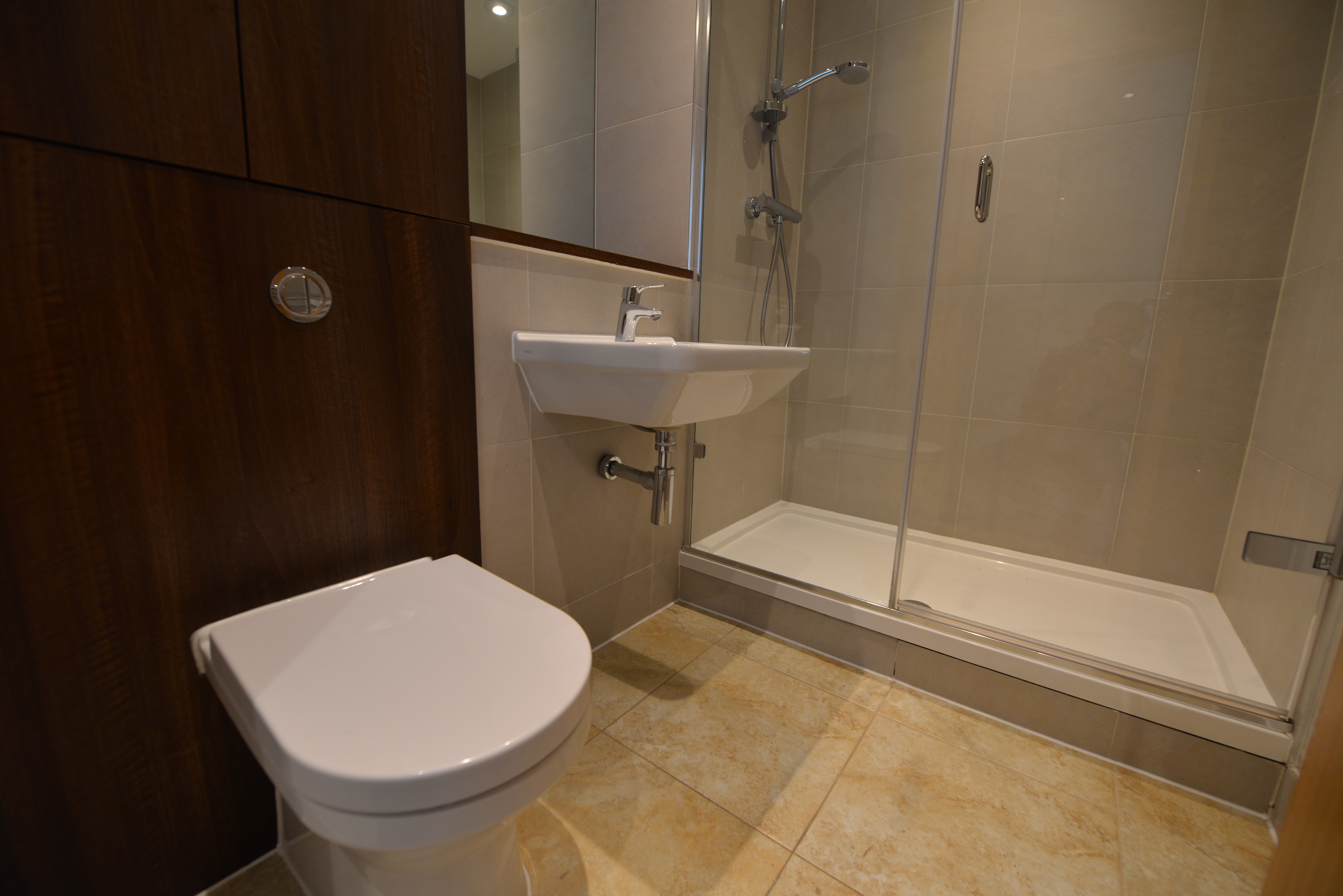 VACANT - Long Leasehold Self Contained Fourth Floor Flat in a Berkeley Homes Development 