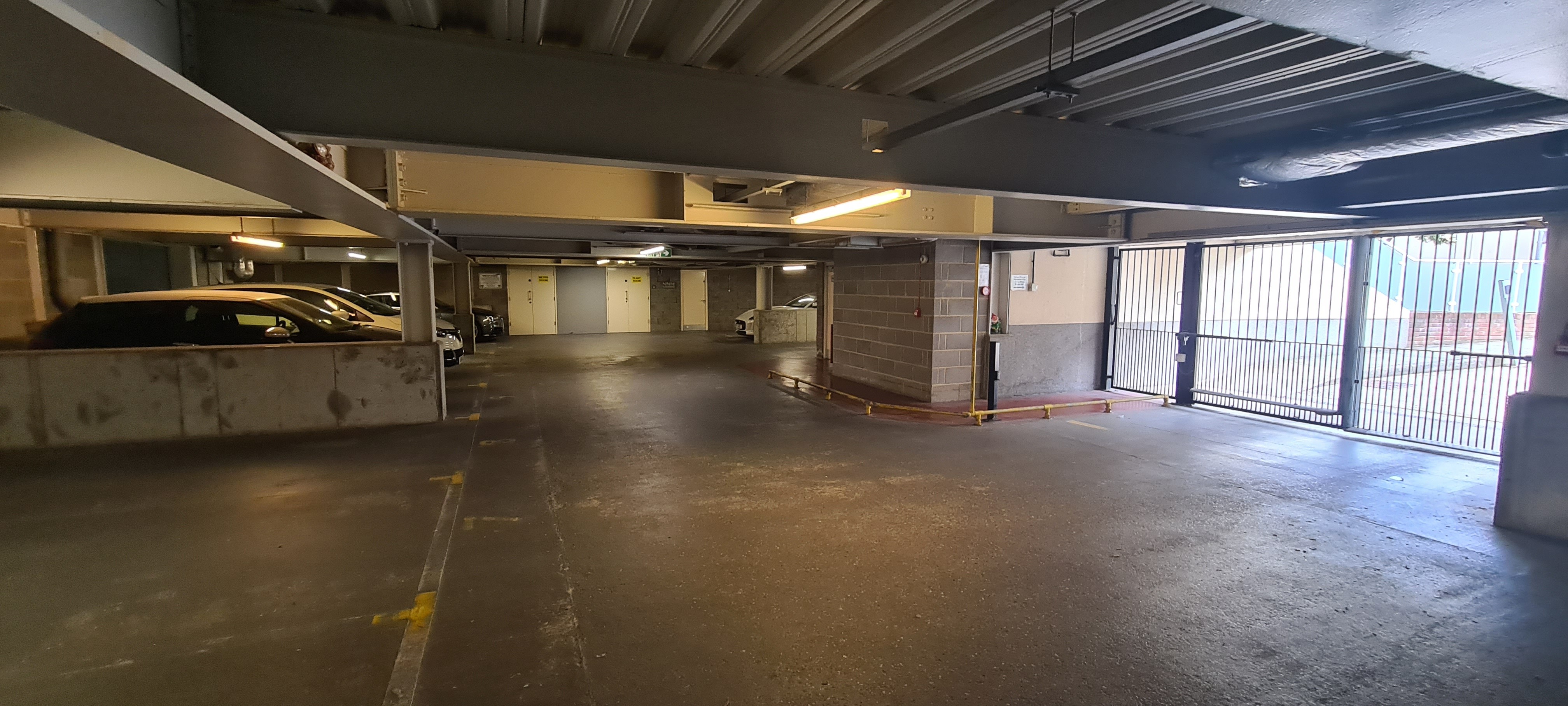 VACANT - Leasehold Self Contained Ground Floor Flat