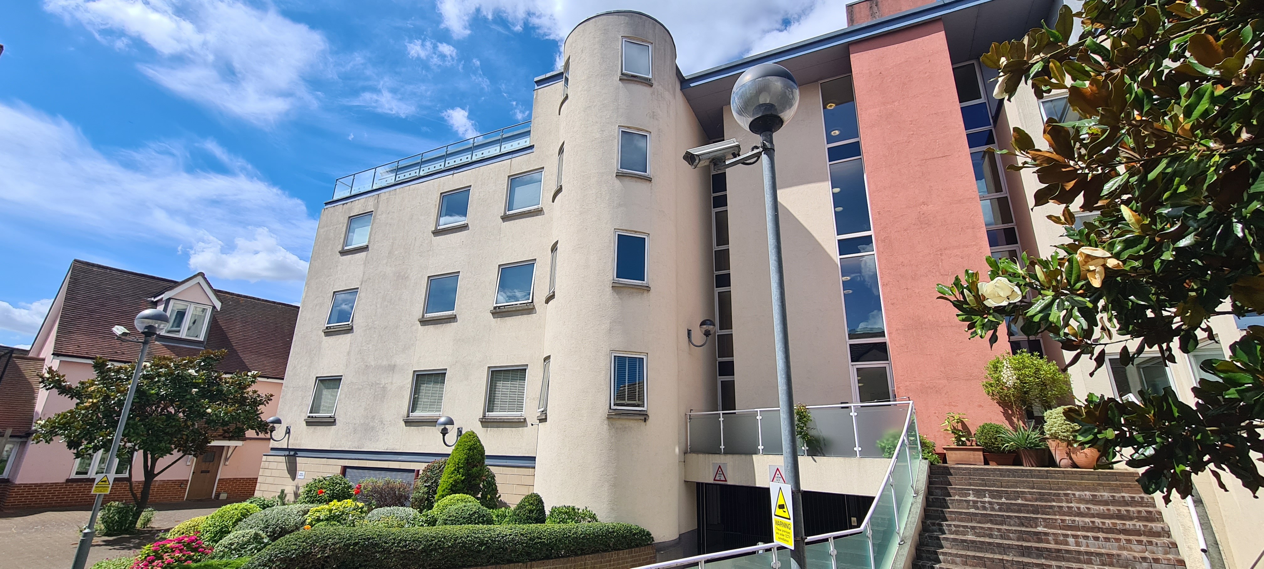 VACANT - Leasehold Self Contained Ground Floor Flat