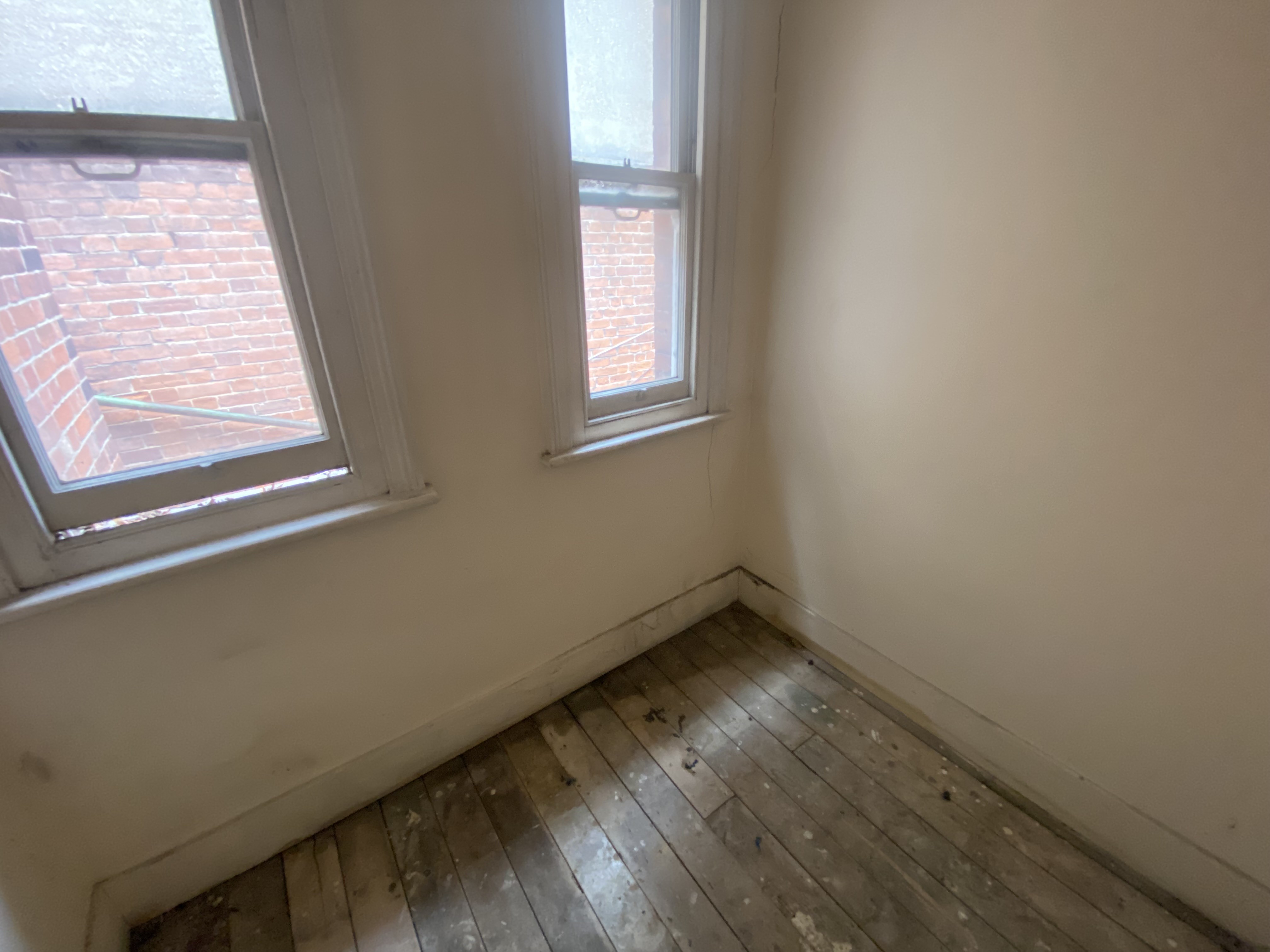 VACANT - Leasehold Self Contained First and Second Floor Flat