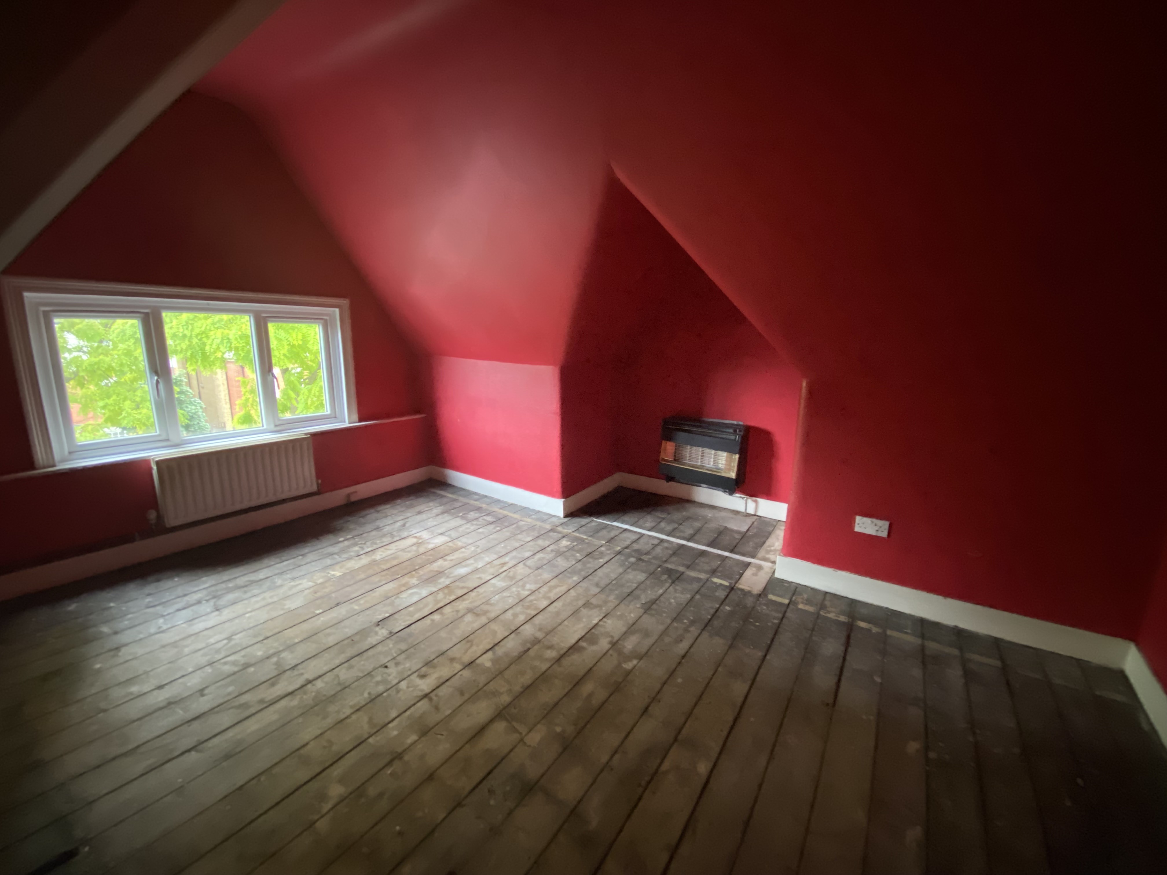 VACANT - Leasehold Self Contained First and Second Floor Flat