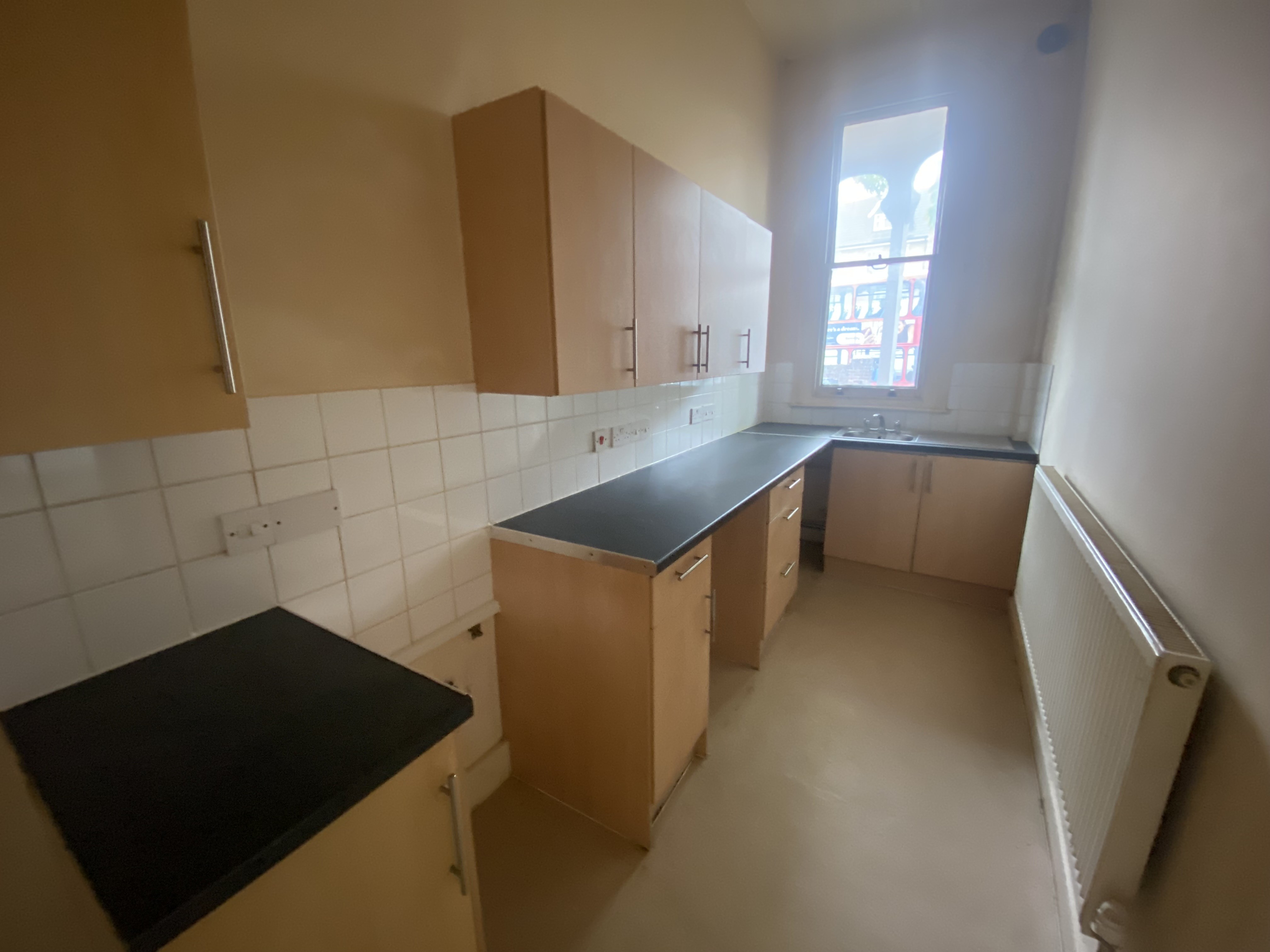 VACANT - Leasehold Self Contained Ground Floor Flat
