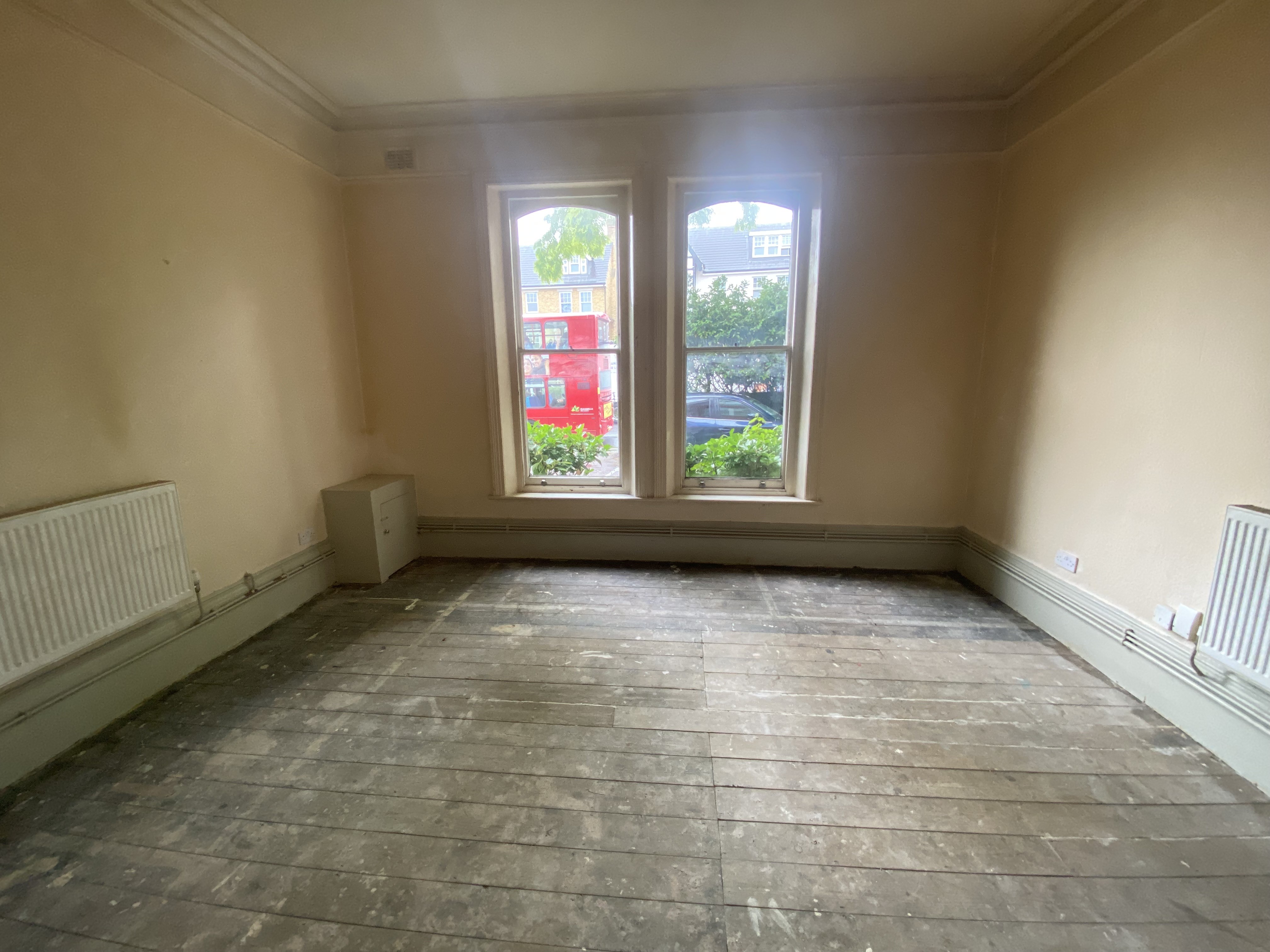 VACANT - Leasehold Self Contained Ground Floor Flat