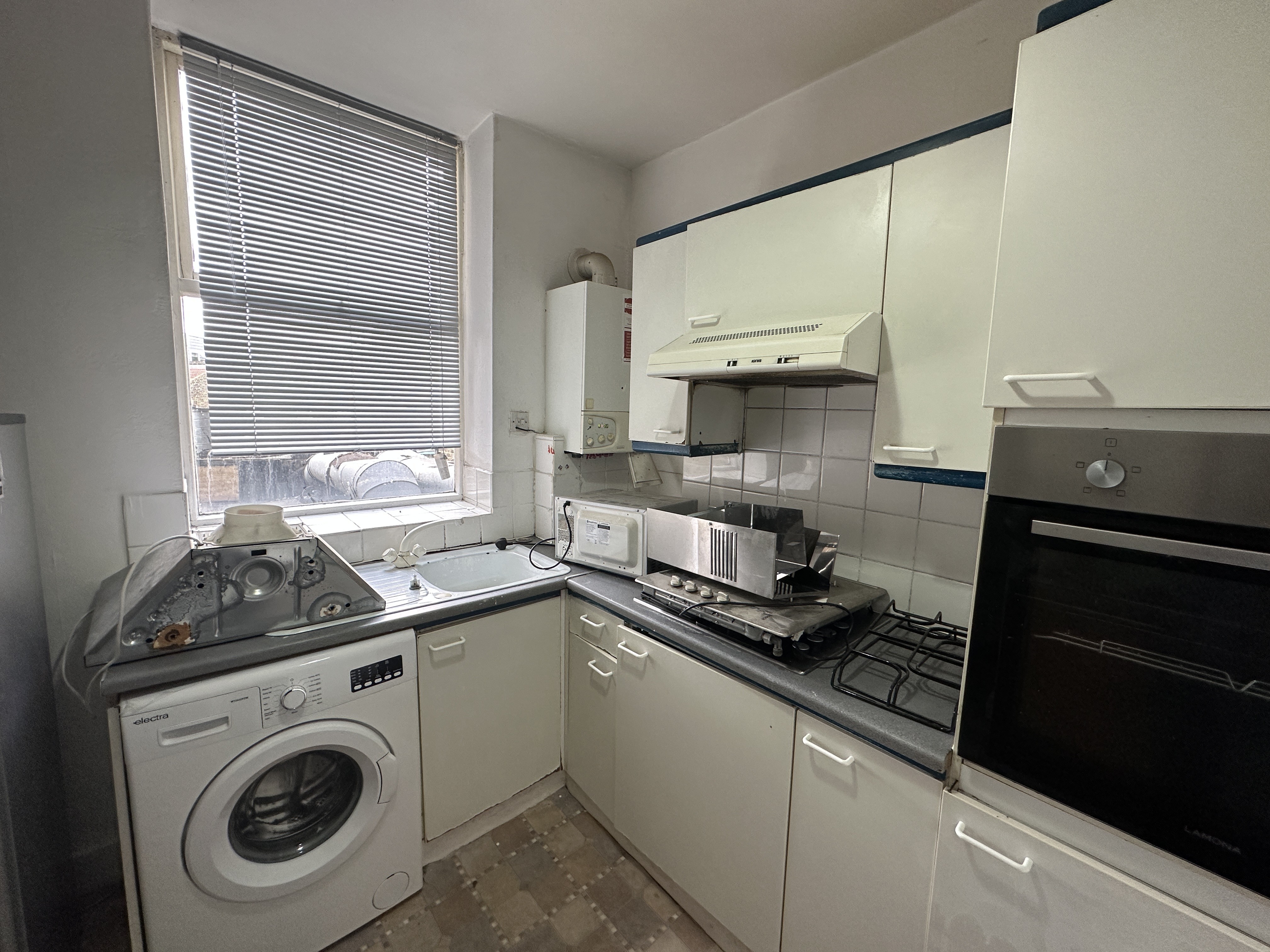 VACANT - Leasehold Self Contained Ground and First Floor Maisonette