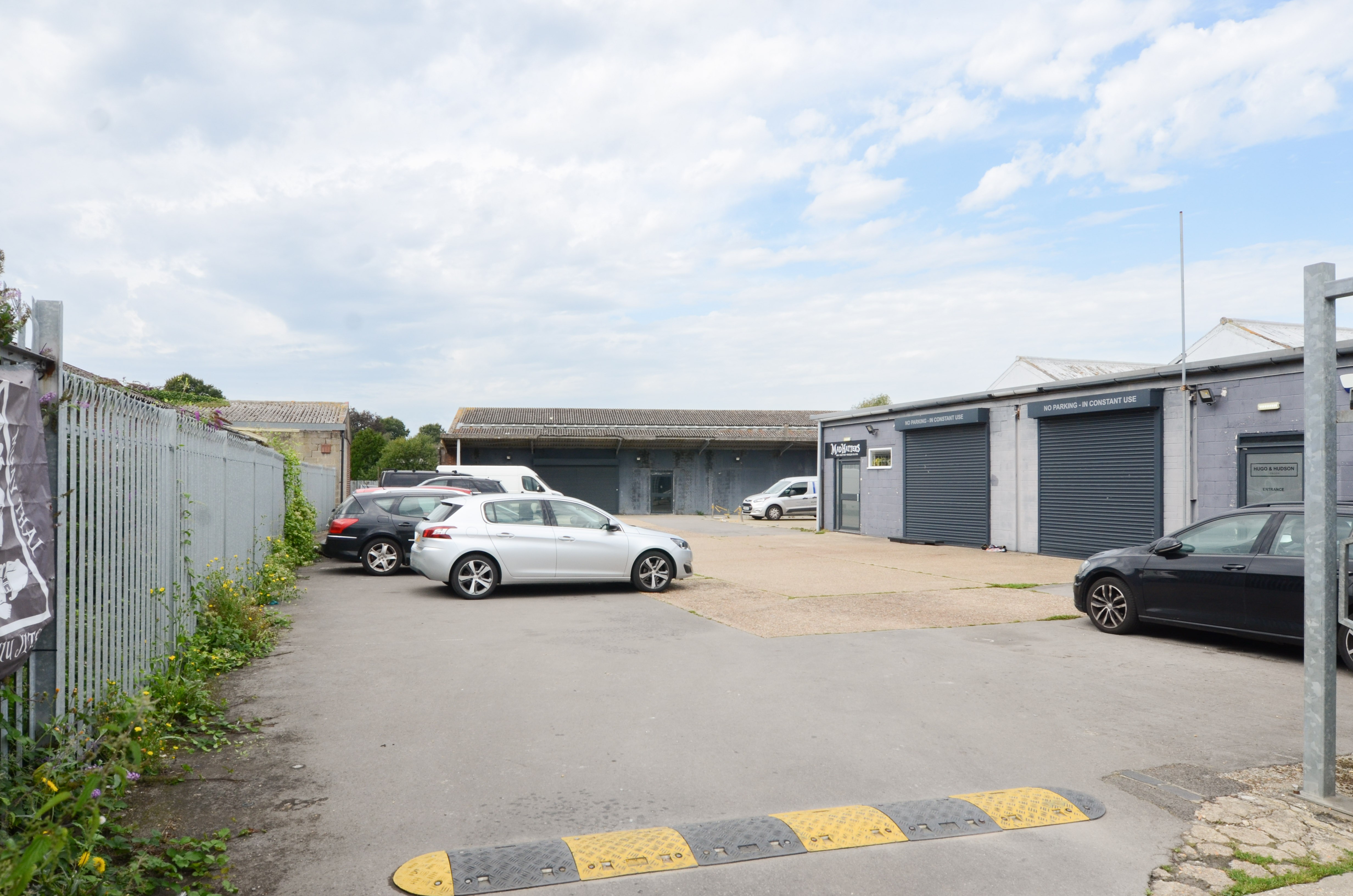 Leasehold Industrial/Warehouse Investment