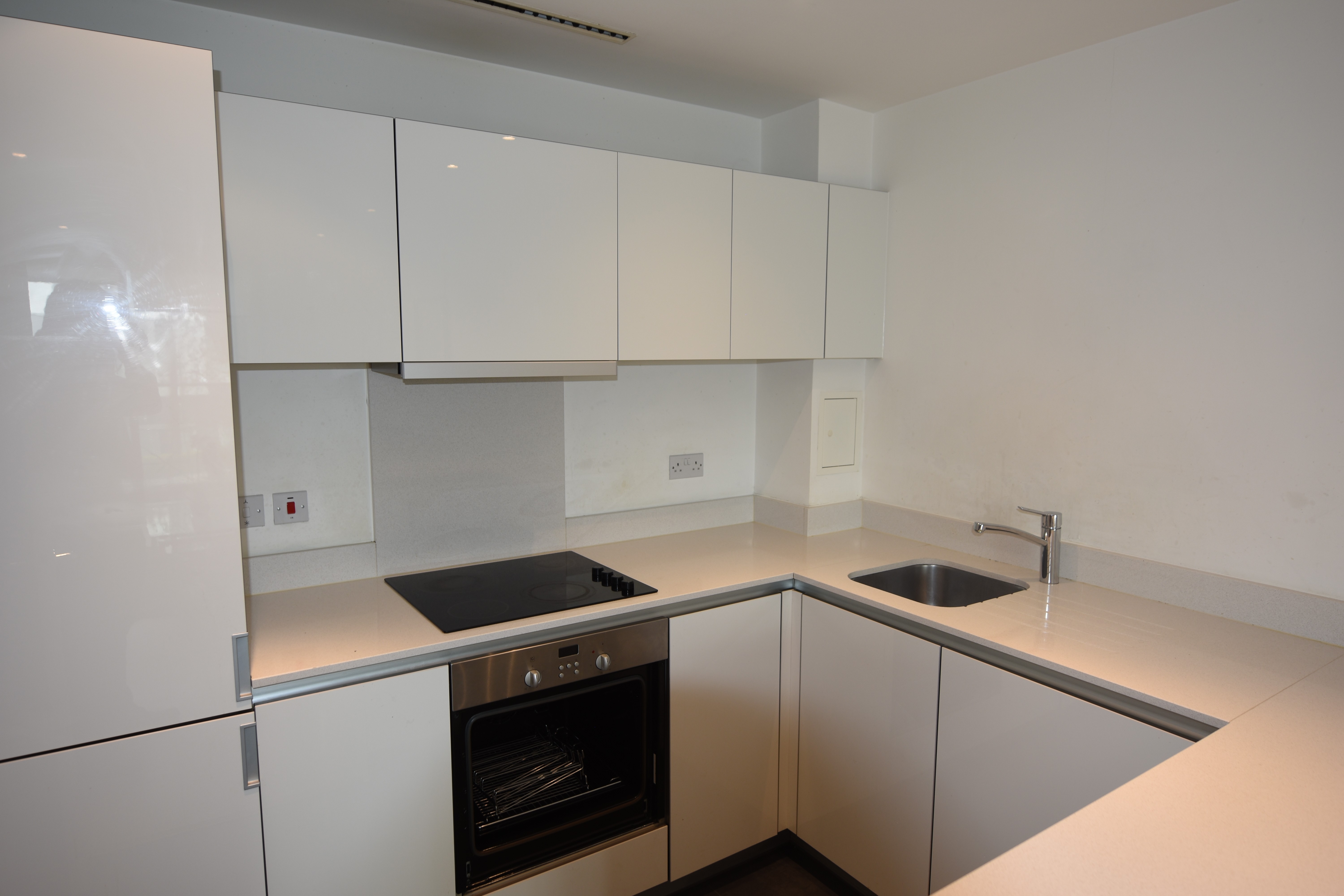 VACANT - Long Leasehold Self Contained First Floor Flat in a Berkeley Homes Development