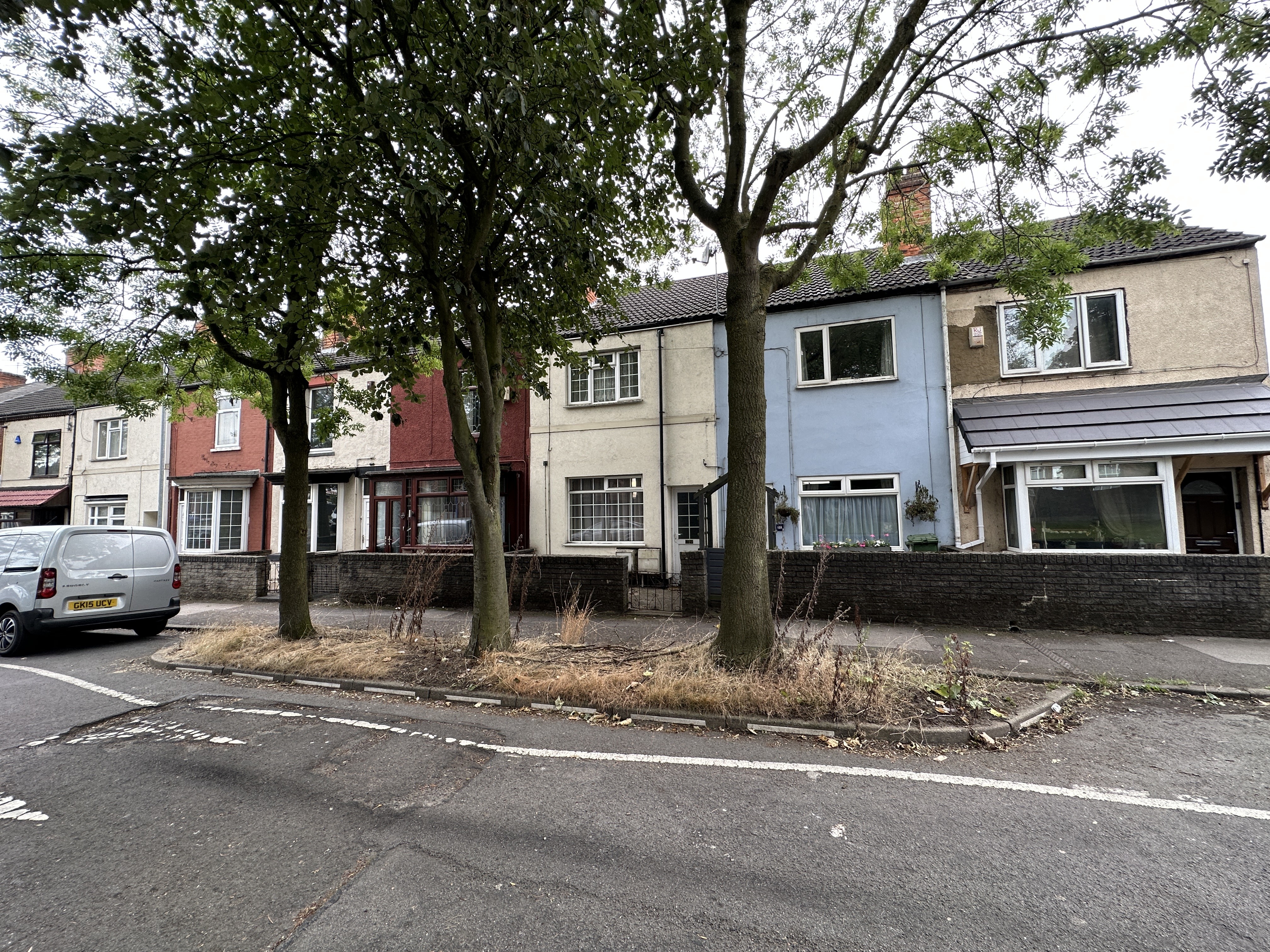VACANT - Freehold Mid Terrace Building 