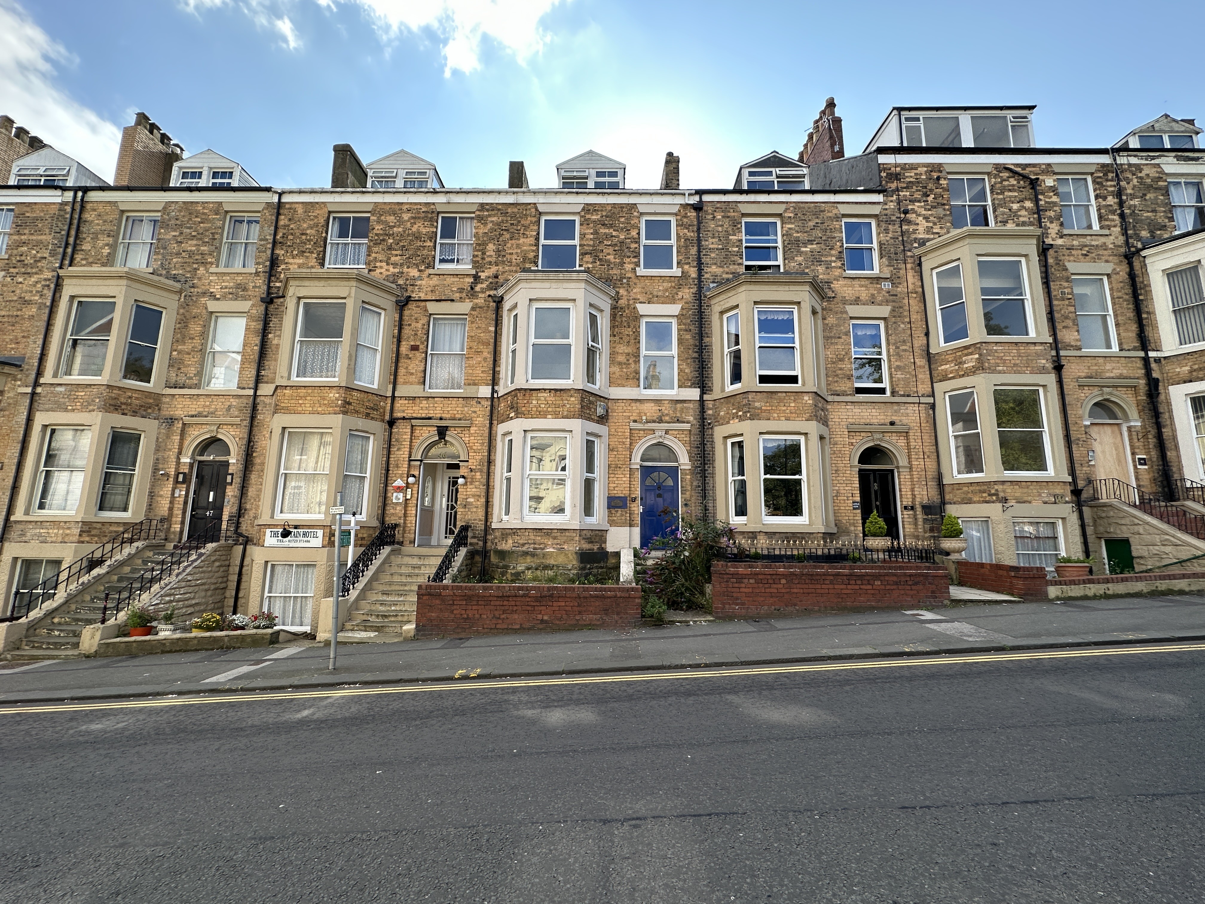 VACANT - Freehold Mid Terrace House