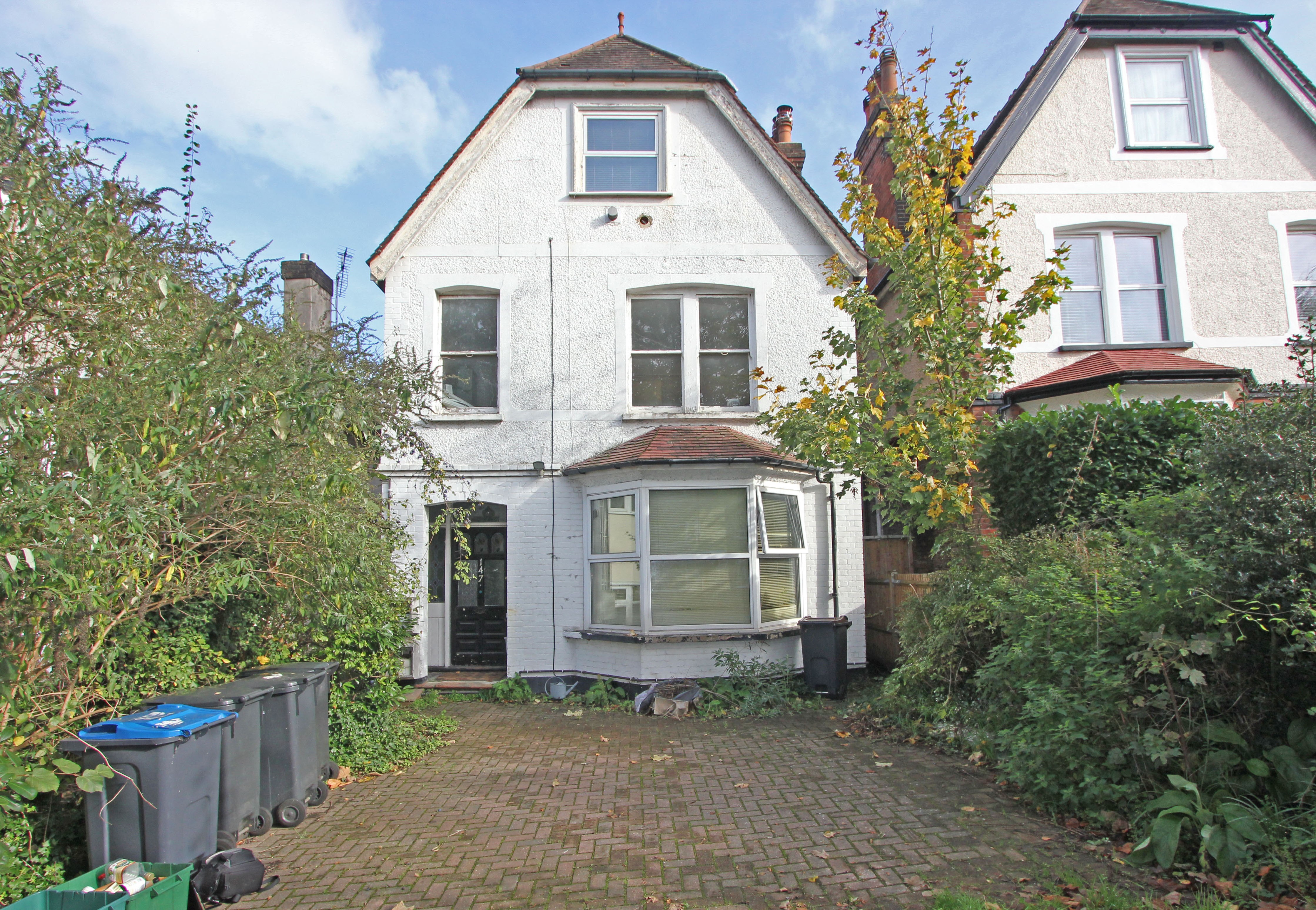 VACANT - Leasehold Self Contained Ground Floor Flat