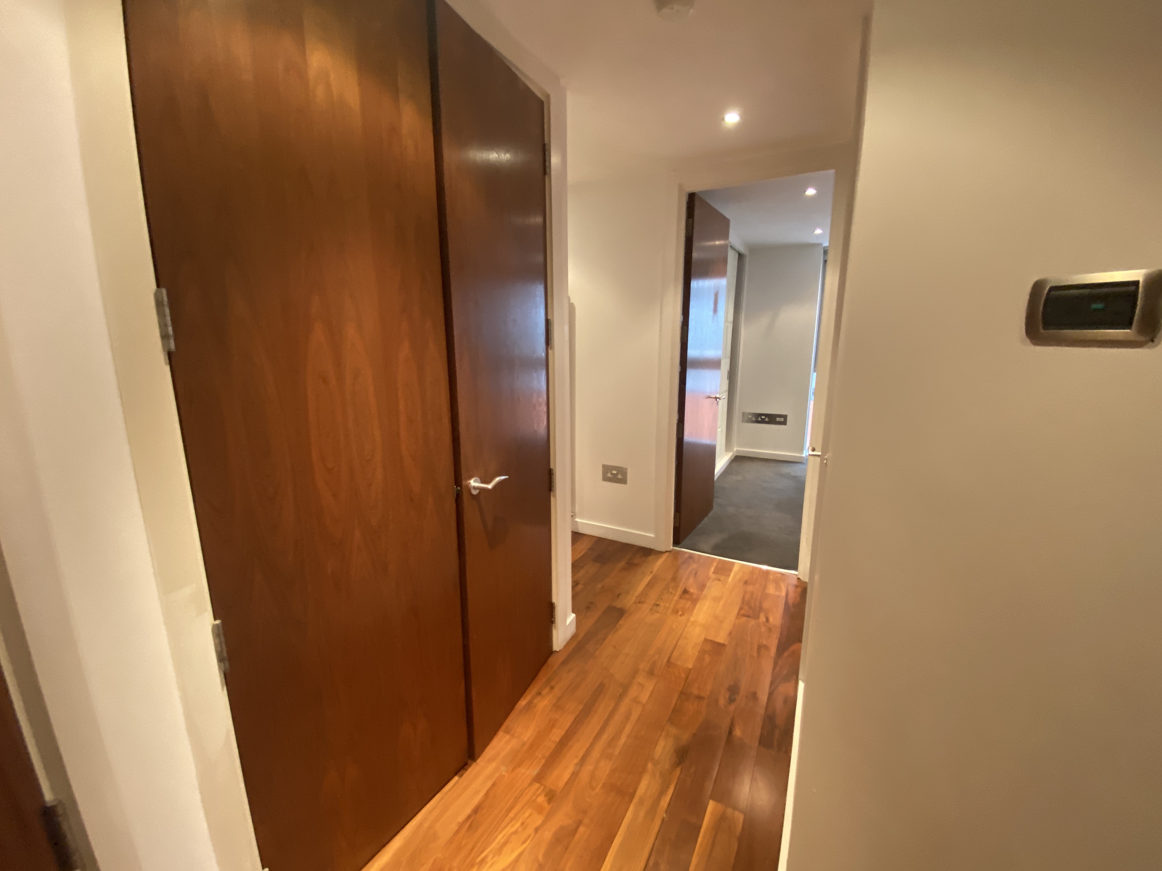 VACANT - Leasehold Self Contained Third Floor Flat